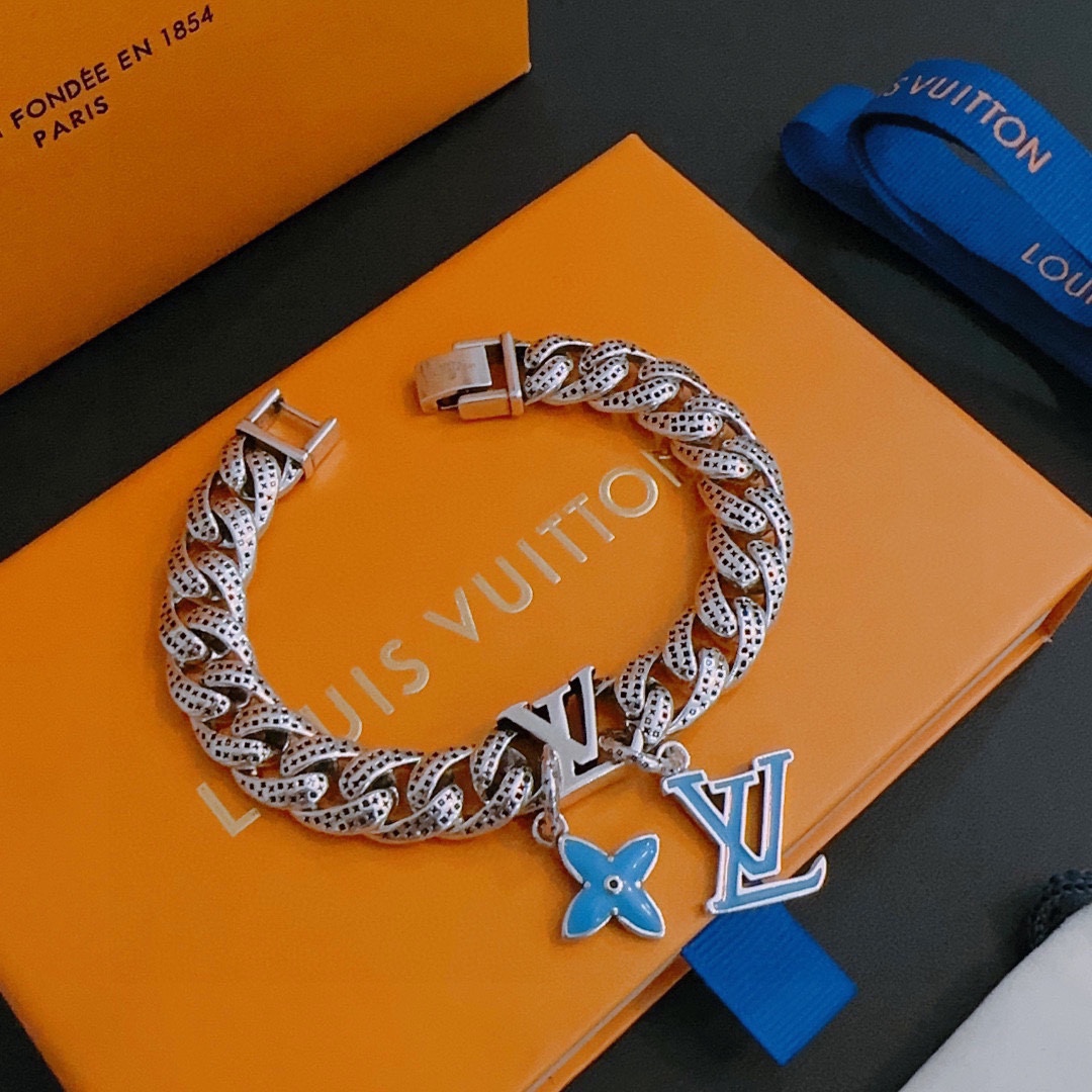 Louis Vuitton Cuban Chain Collection Vintage Silver Bracelet Couple's version 22cm20cm18cm changeable length