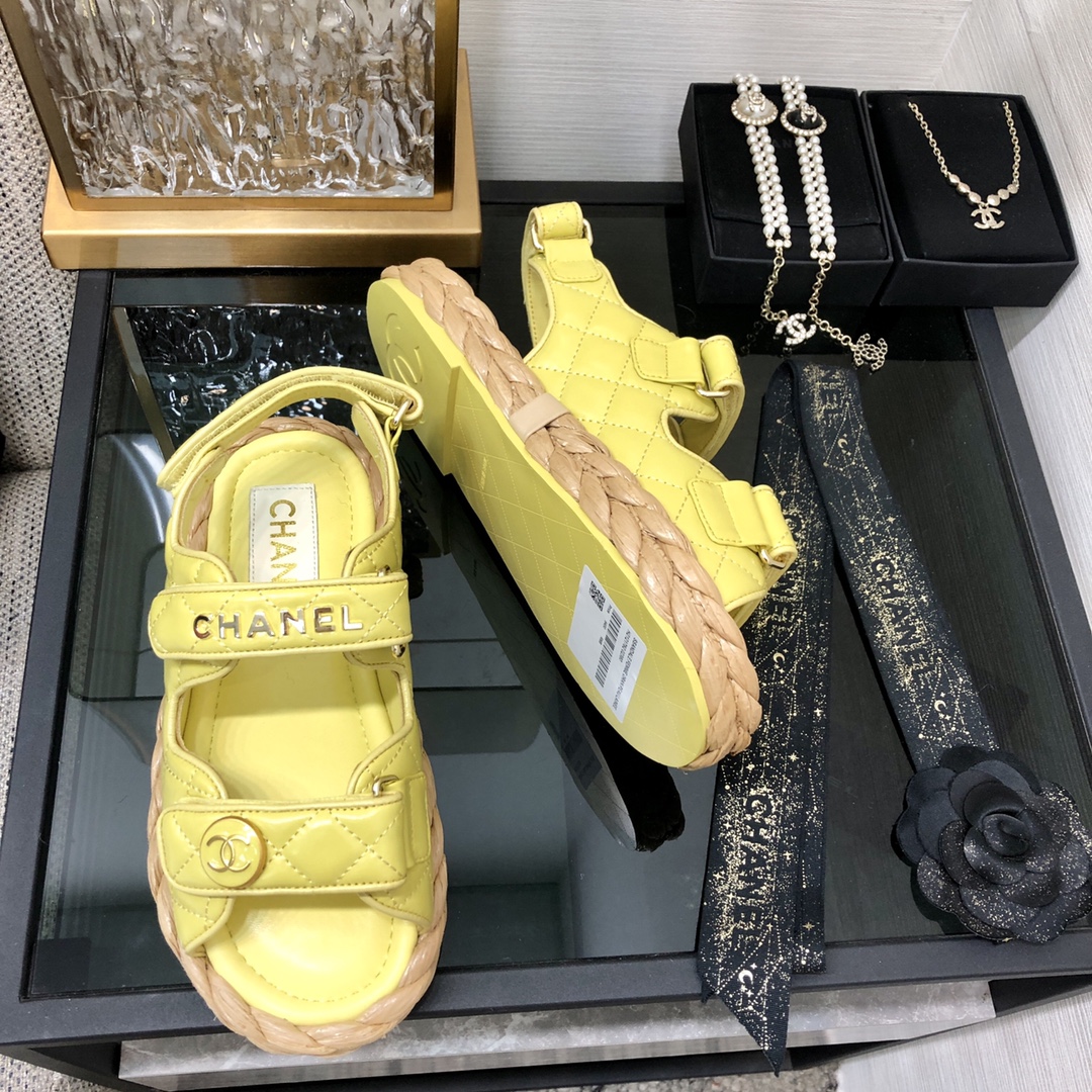 CHANEL 2023 spring and summer latest woven velcro sandals Japan imported woven materials