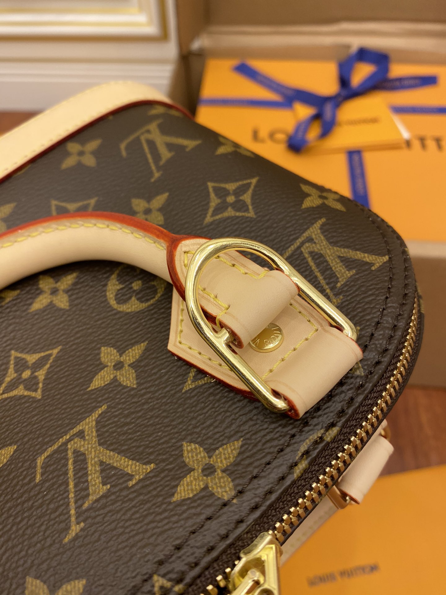 Louis Vuitton M53152