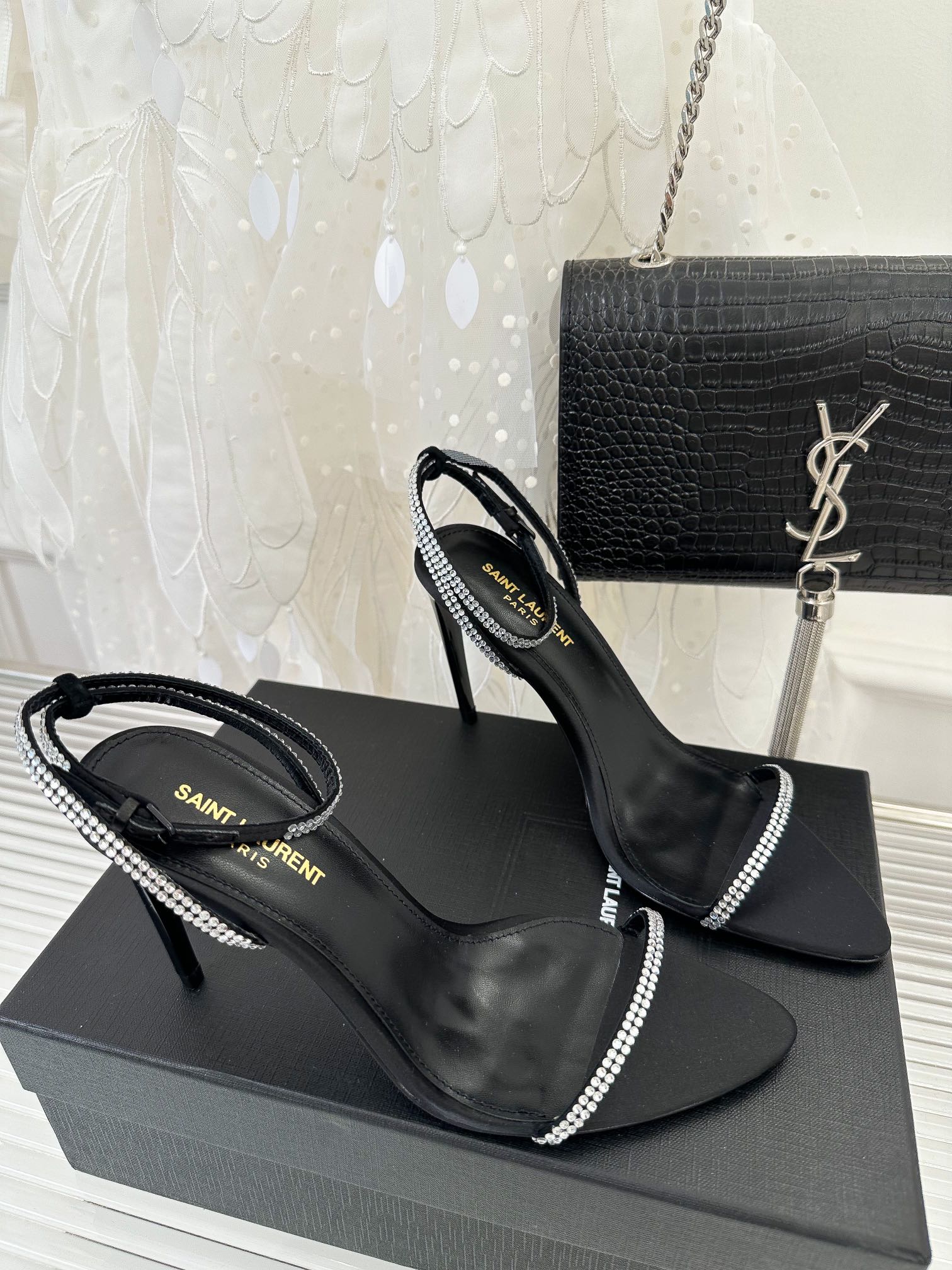 𝙎𝙖𝙞𝙣𝙩 𝙇𝙖𝙪𝙧𝙚𝙣𝙩 | 𝟐𝟎𝟐𝟑/𝐒𝐒 𝐧𝐞𝐰 YSL｜23s new high heel sandals Italian leather outsole