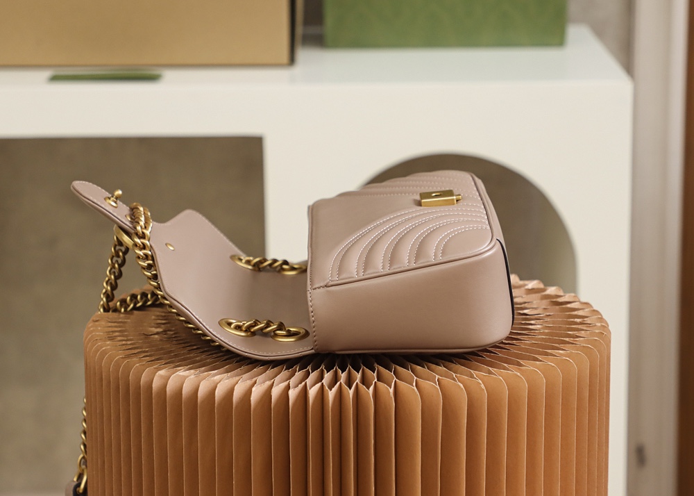 GUCCI 𝙈𝙖𝙧𝙢𝙤𝙣𝙩  #443497