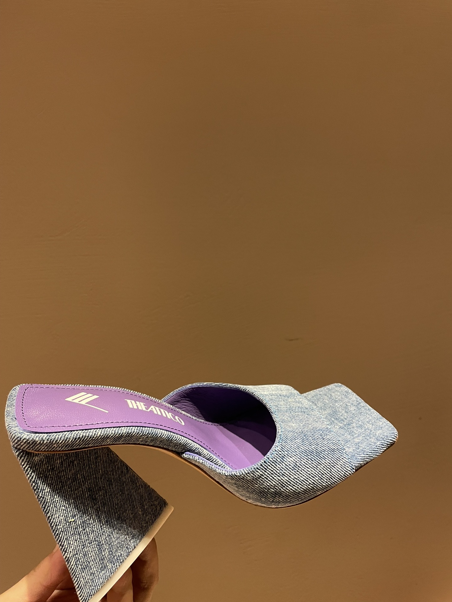 TheAttico | 𝟐𝟎𝟐𝟐𝟐/𝐒𝐒 𝐧𝐞𝐰 Spring/Summer 2021 collection The Attico personality triangle heel high heel sandals