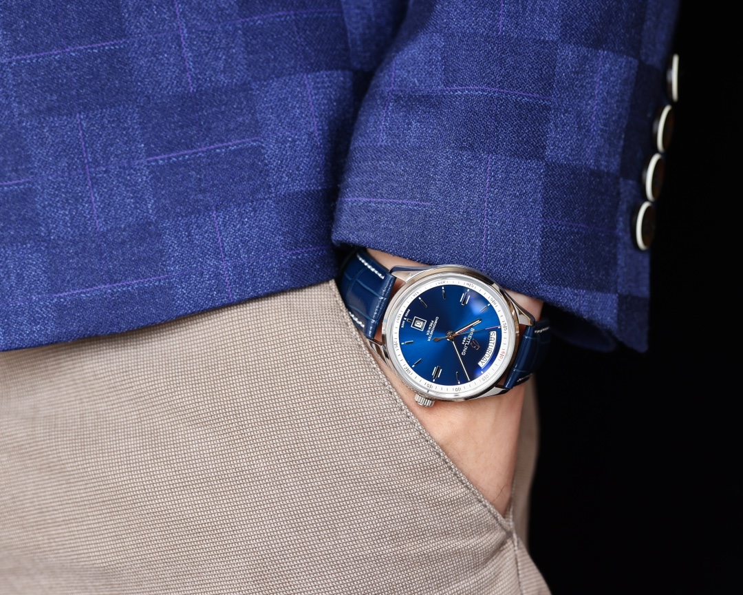 Breitling - Avenger Automatic Mechanical Arch Bridge Reinforced Glass