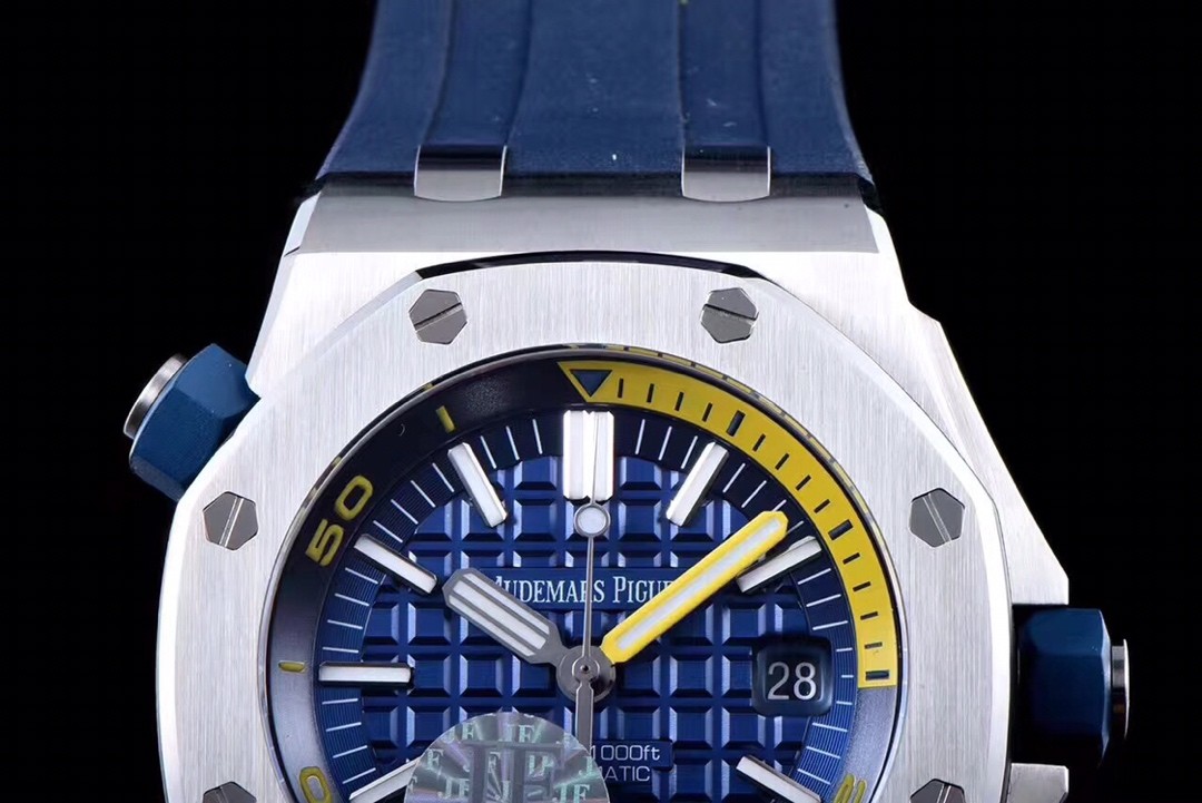 Audemars Piguet Royal Oak Offshore series mechanical men’s Watch V 8 version, Color series