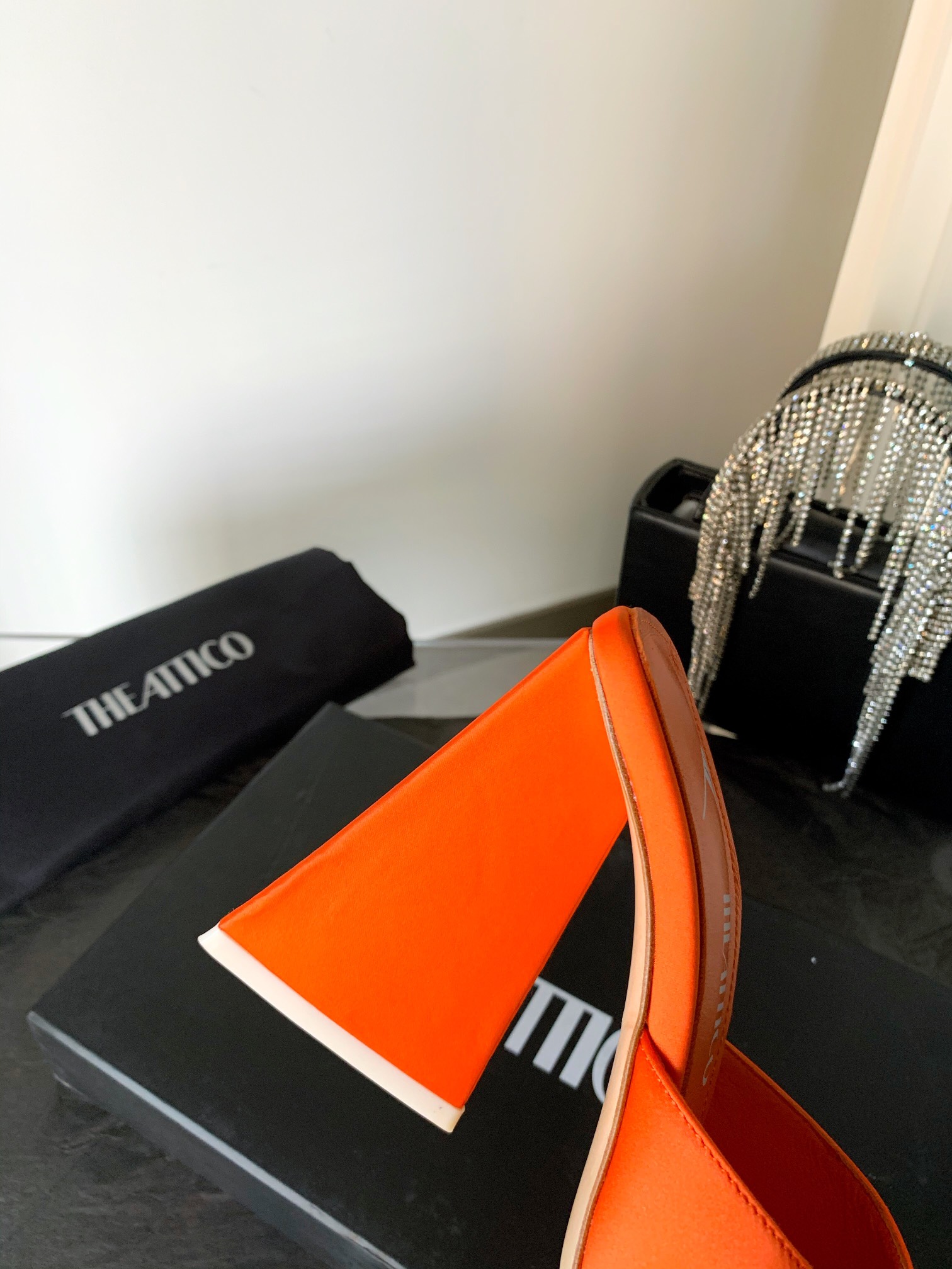 THE ATTICO | 𝟐𝟎𝟐𝟏/𝐒𝐒 𝐧𝐞𝐰 The attico triangle heel sandals lined with sheepskin leather genuine leather outsole