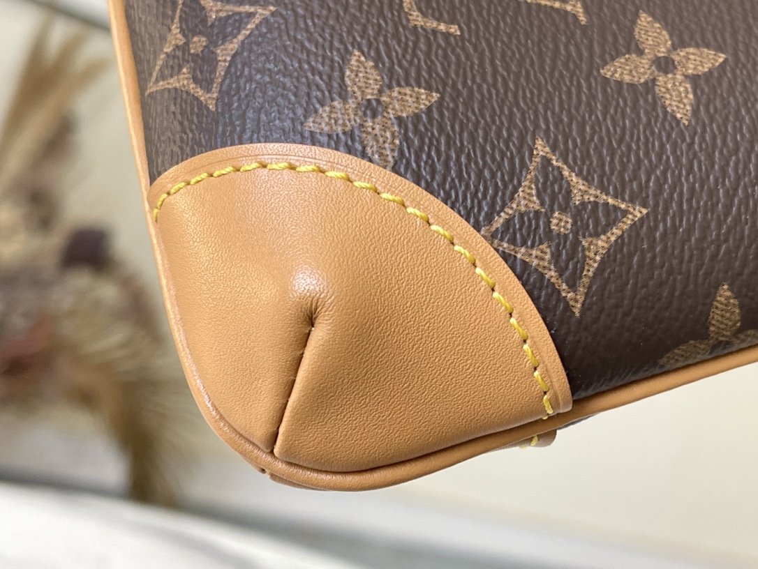 𝐋𝐎𝐔𝐈𝐒 𝐕𝐔𝐈𝐓𝐓𝐎𝐍     M51141