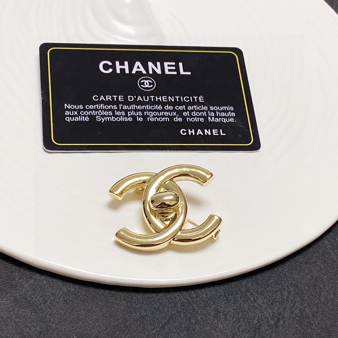CHANEL🇫🇷Xiao Xiang brooch