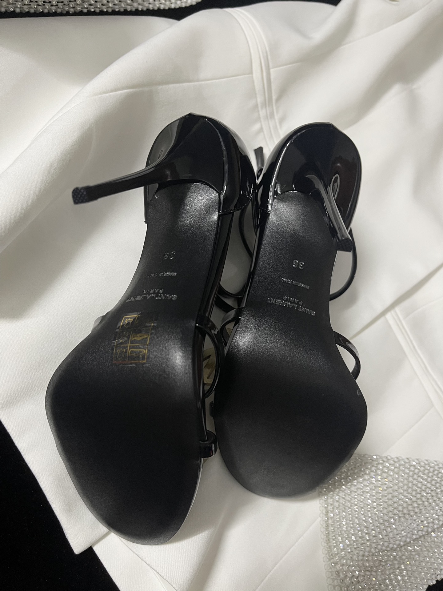 𝙎𝙖𝙞𝙣𝙩 𝙇𝙖𝙪𝙧𝙚𝙣𝙩 | 𝟐𝟎𝟐𝟐/𝐒𝐒 𝐧𝐞𝐰 YSL｜The ultimate in elegance and sophistication, a must-have item for the sophisticated fashionista