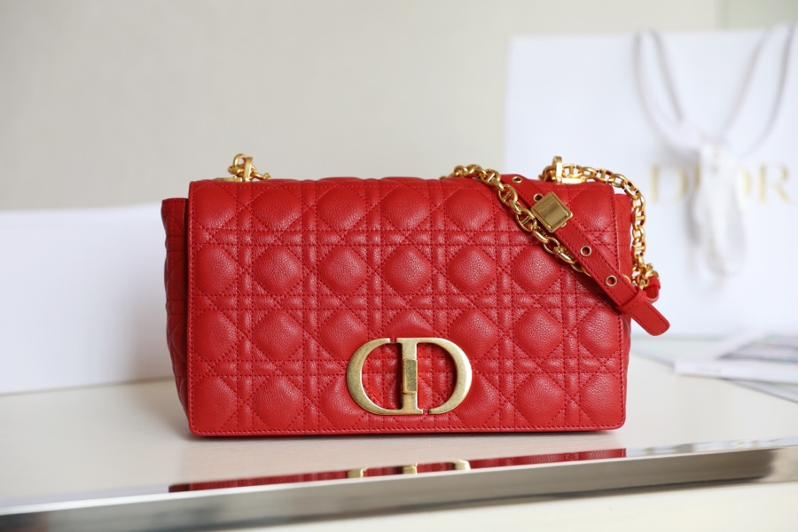 DlOR CARO】Red soft cow leather rattan check DR-091