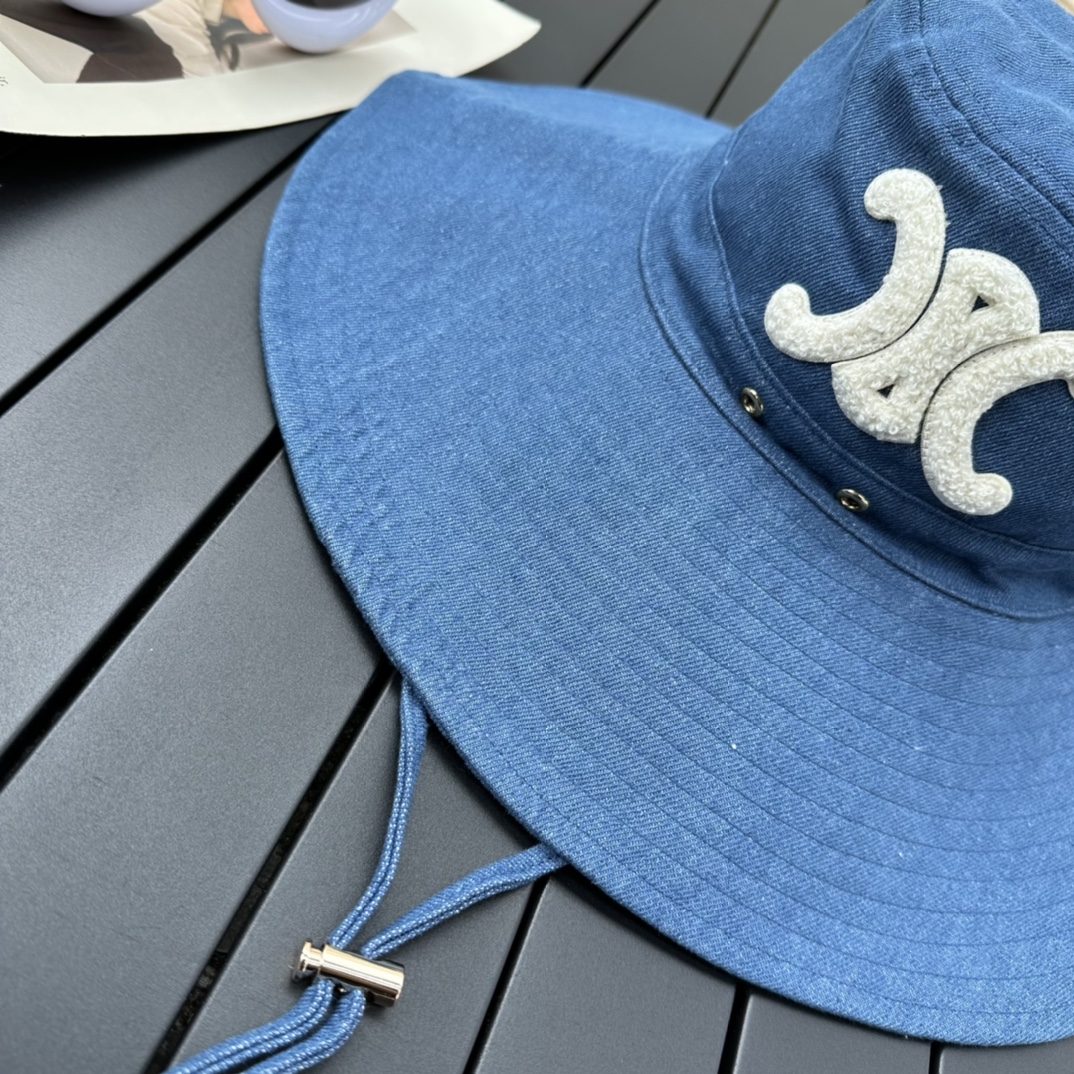 Loewe 23 Spring/Summer Canvas Cotton Baseball Cap Printed Letters