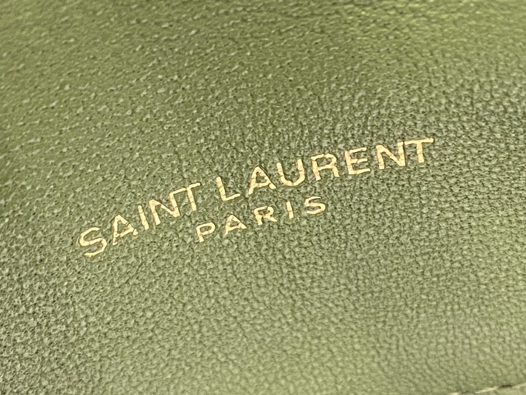 SAINT LAURENT #𝙇𝙤𝙪𝙇𝙤𝙪 𝙥𝙪𝙛𝙛𝙚𝙧LOULOU PUFFER Mini Quilted Lambskin Bag #620333Original Leather