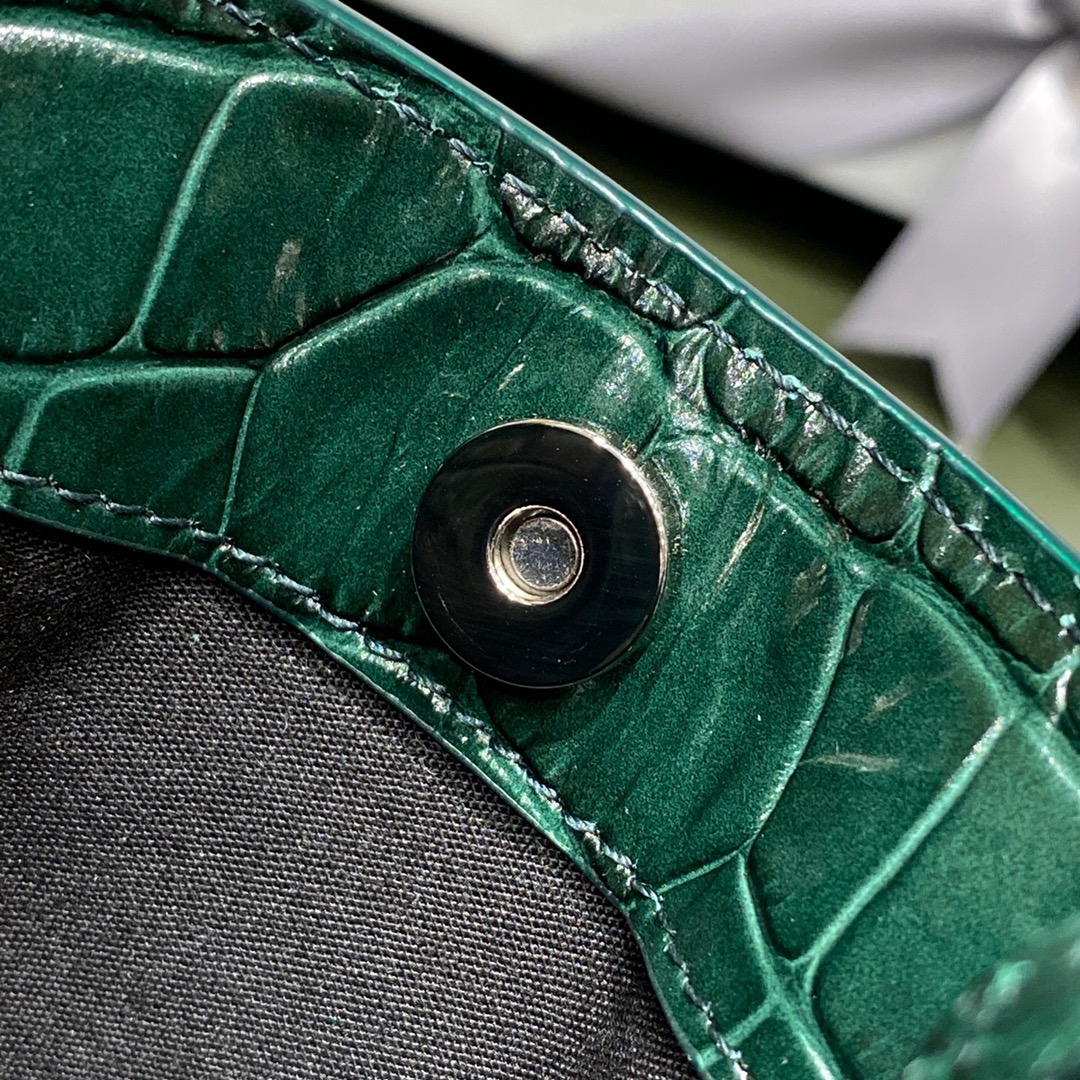 BALENCIAGA 𝗦𝗵𝗼𝗽𝗽𝗶𝗻𝗴 𝗯 𝗮𝗴 Crocodile shopping paper bag