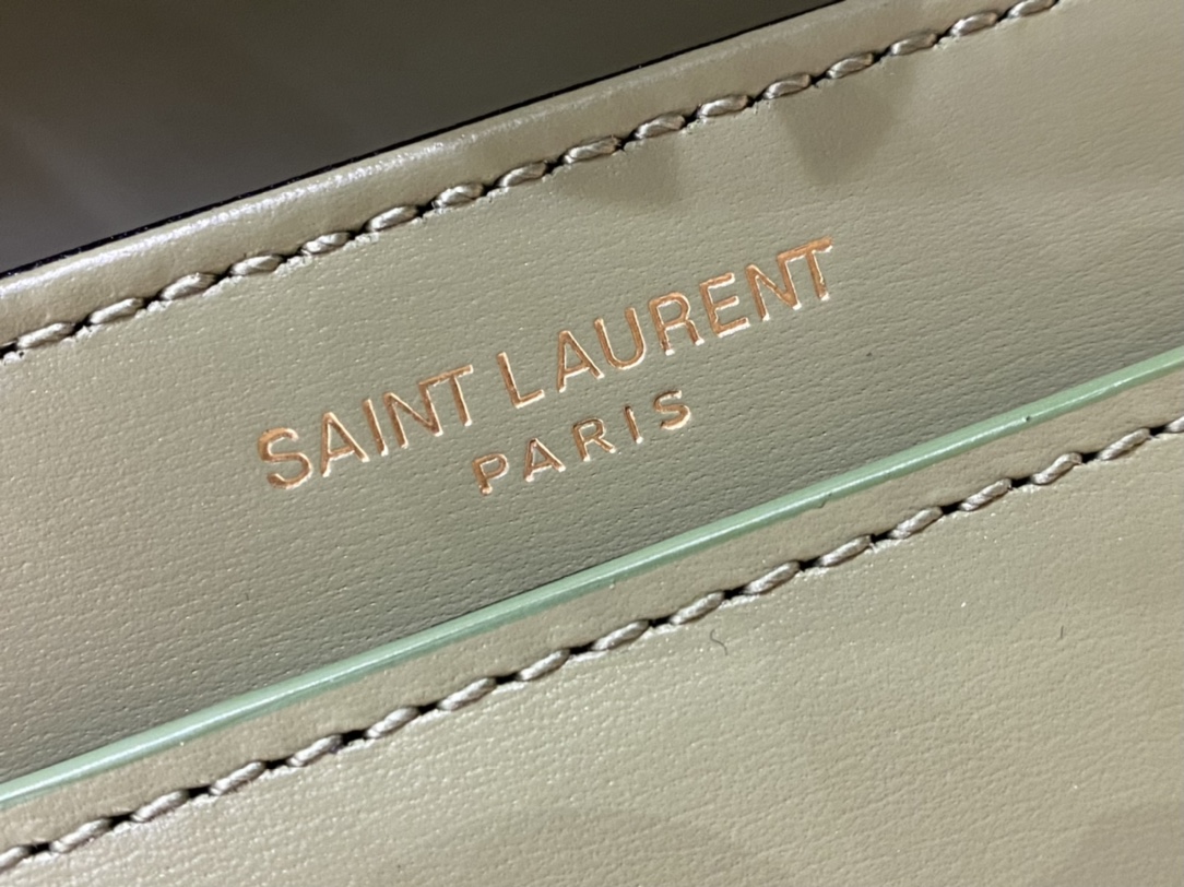 SAINT LAURENT 𝑺𝑶𝑳𝑭𝑬𝑹𝑰𝑵𝑶 𝑩𝑶𝑿 🎐.「avocado green」#634305.JD