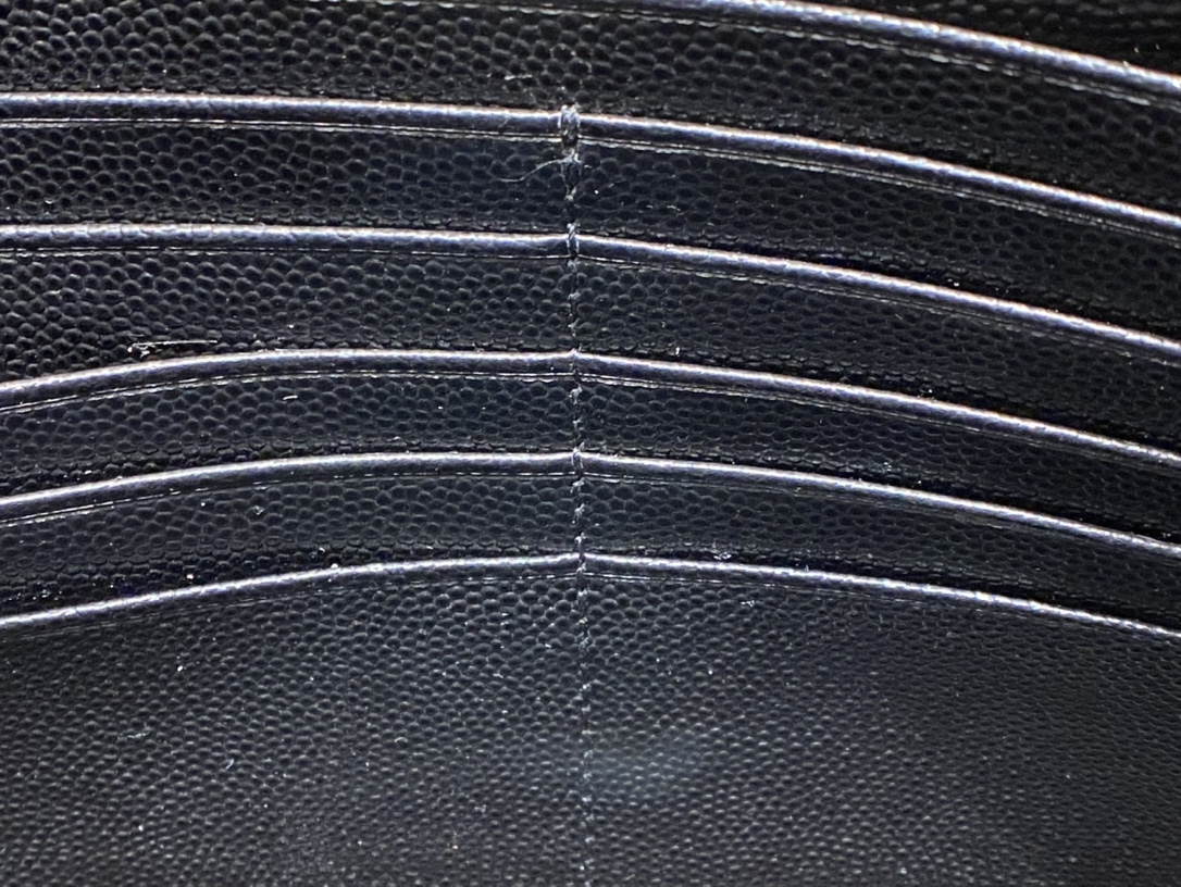 SAINT LAURENT 𝑴𝒐𝒏𝒐𝒈𝒓𝒂𝒎 𝑾𝒐𝒄  #377828