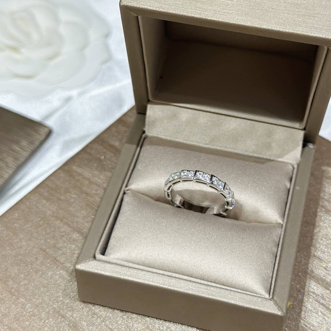 BVLGARI  ring