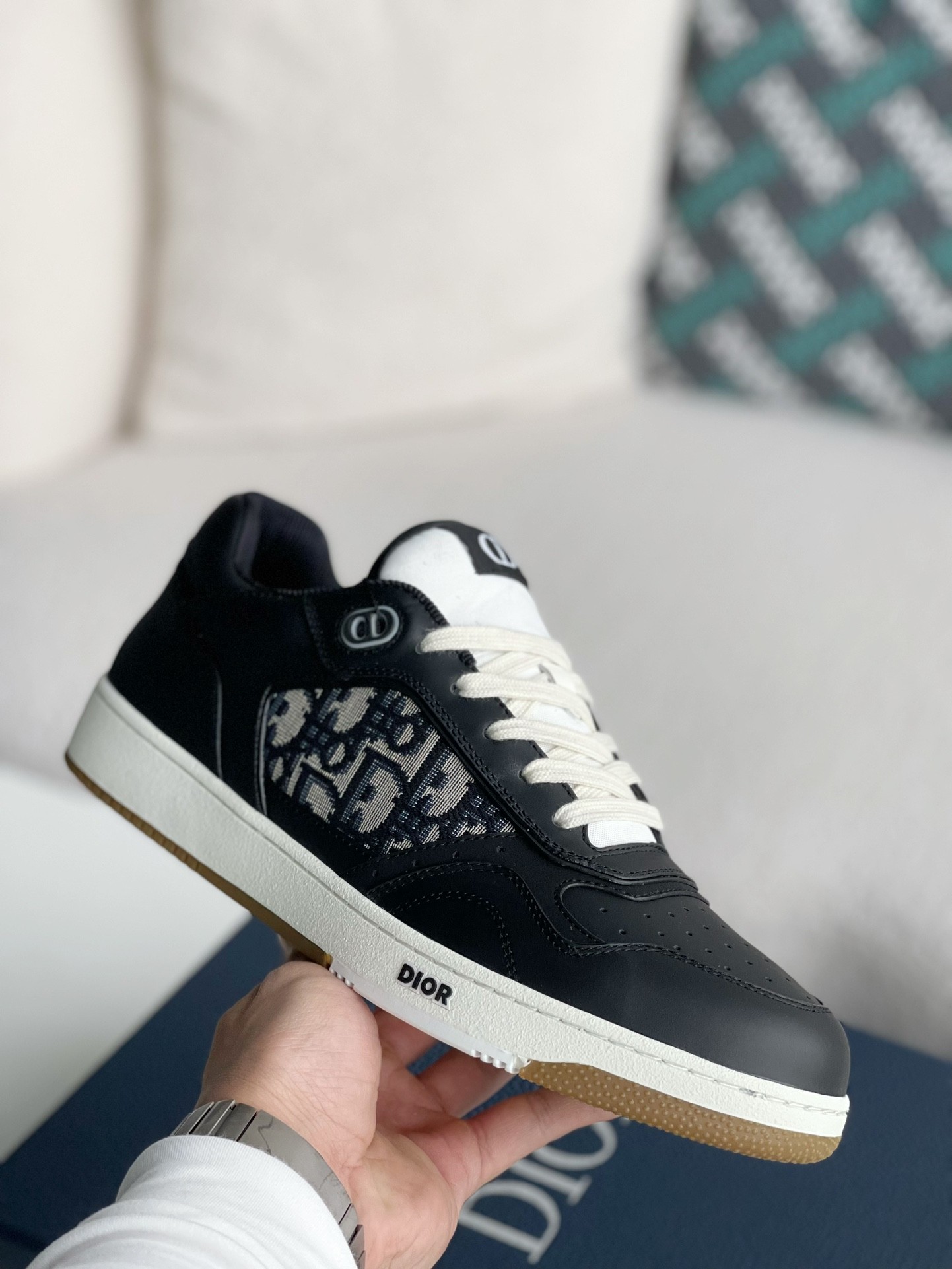DIOR HIGH LEVEL B27 Sneaker