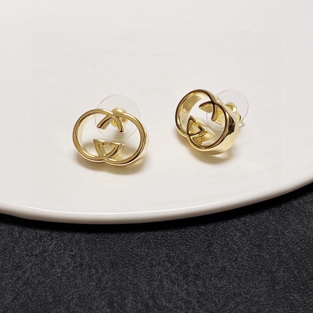𝐆𝐮𝐜𝐜𝐢 Double G Stud Earrings