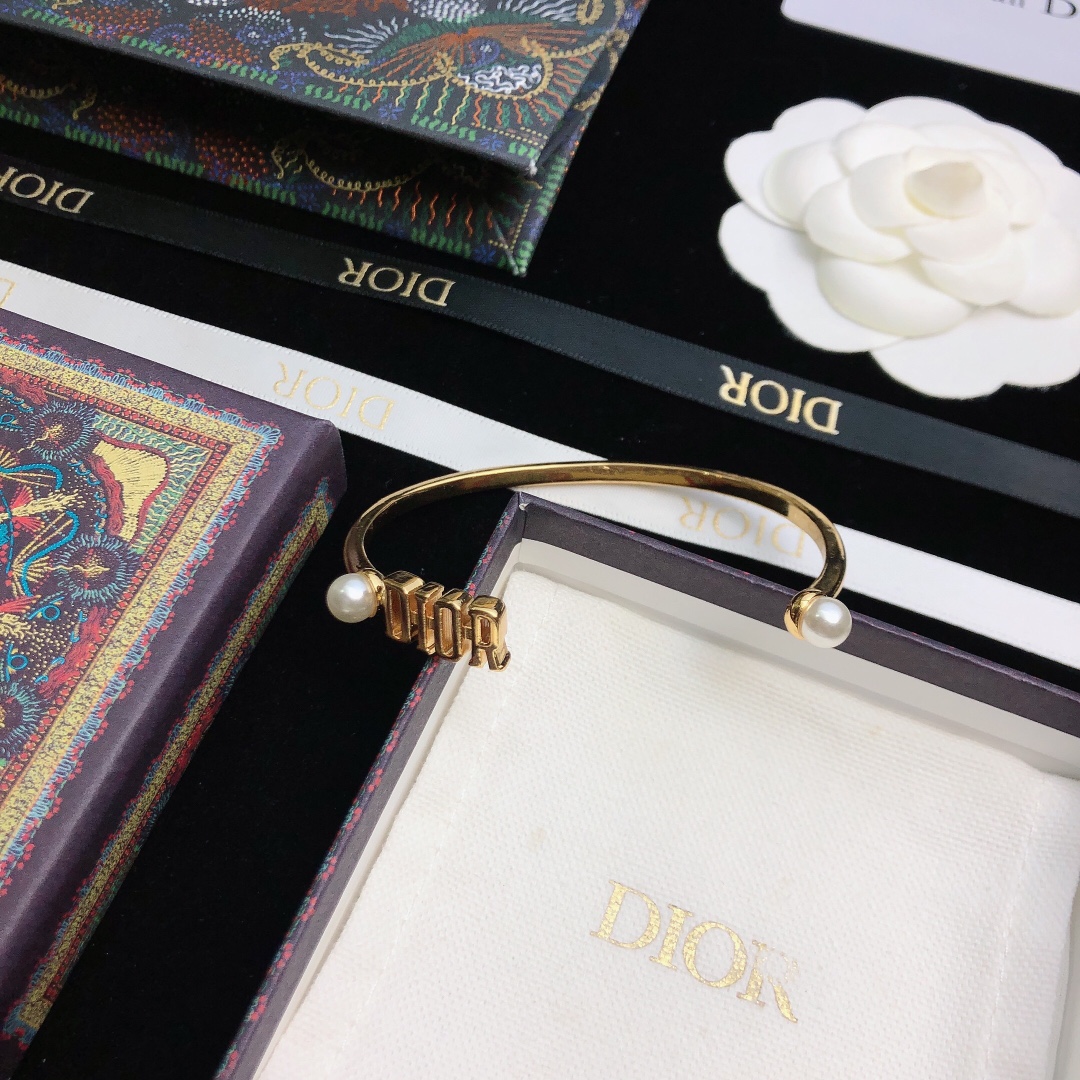 Dior bracelet
