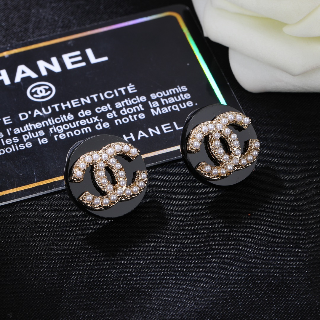 CHANEL🇫🇷Xiao Xiang new earrings