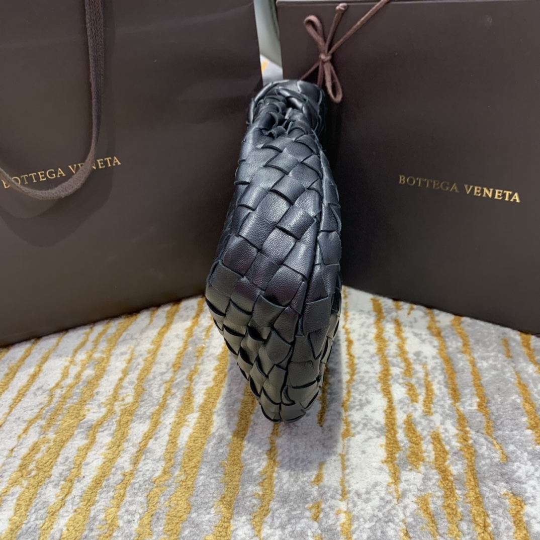 Bottega Veneta  🆕NEW🆕 JODIE #651876