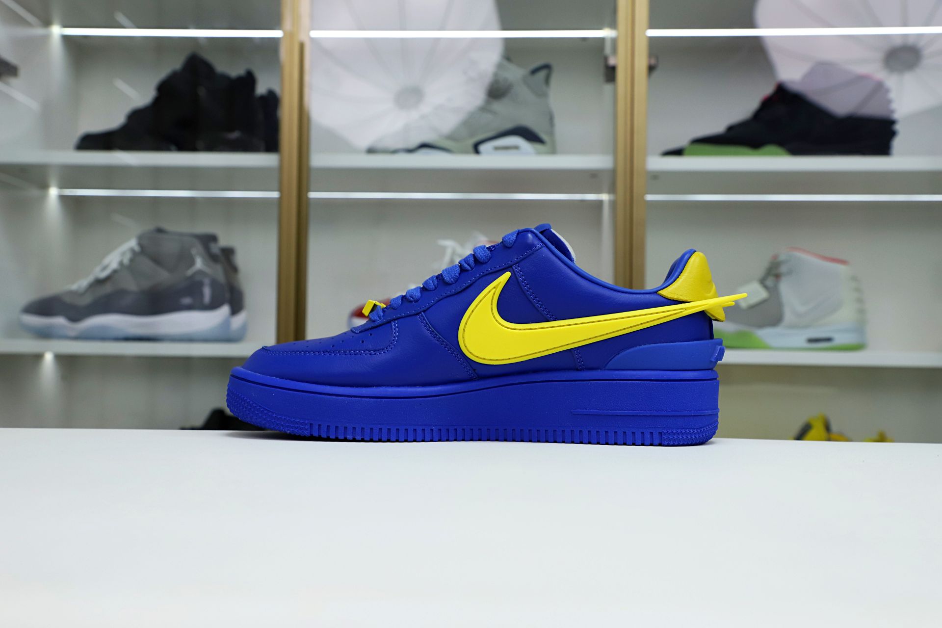 AMBUSH xNike Air Force1LoW GameRoya and Vivid Sulfur