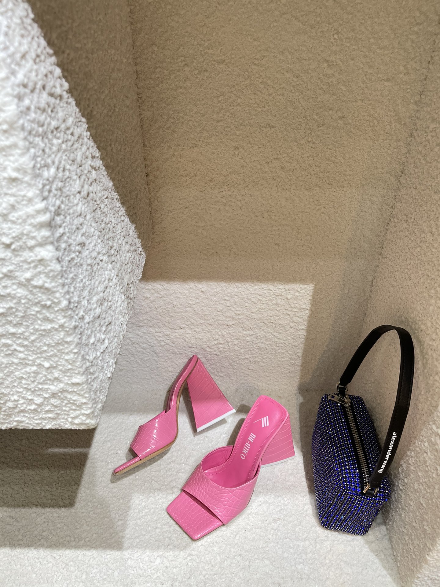 THE ATTICO | 𝟐𝟎𝟐𝟏/𝐒𝐒 𝐧𝐞𝐰 The attico triangle heel sandals lined with sheepskin leather genuine leather outsole