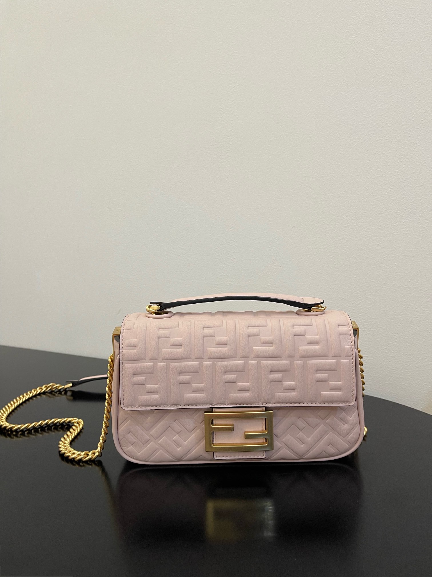 FENDI Baguette Chain Collection