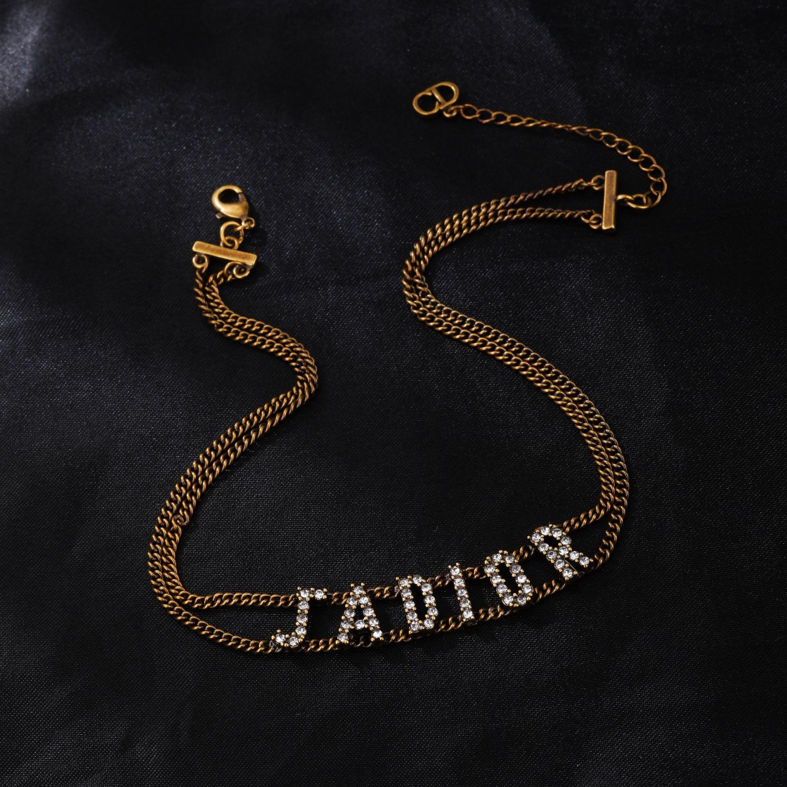 Dior necklace