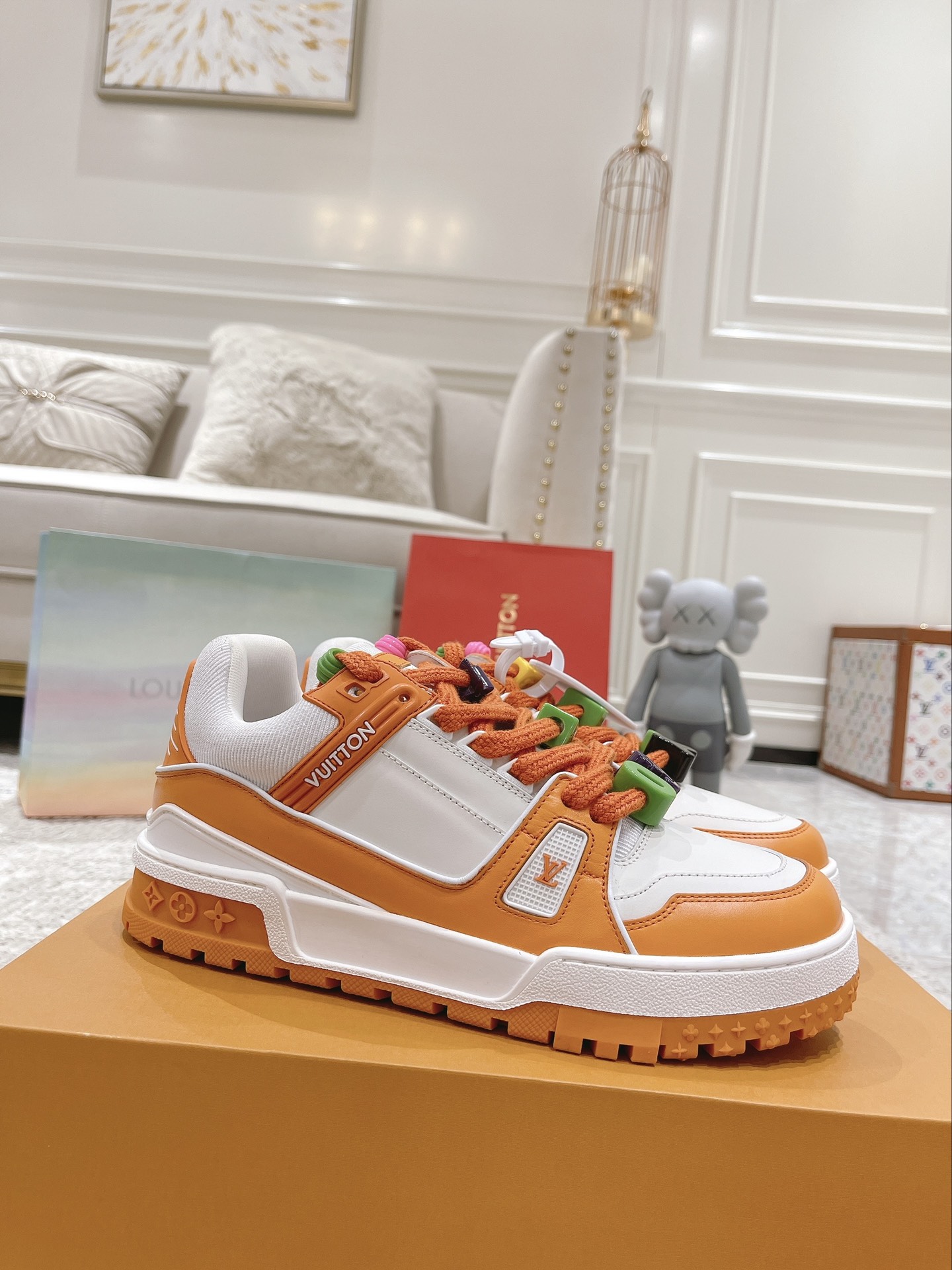 Louis Vuitton couple models DIY buckle sneakers sneakers