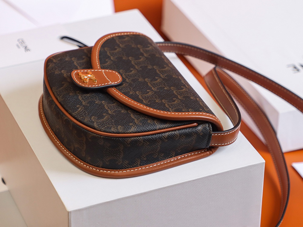 𝐂𝐞𝐥𝐢𝐧𝐞  ▪️𝐁𝐄𝐒𝐀𝐂𝐄 𝐌𝐢𝐧𝐢 #196702#