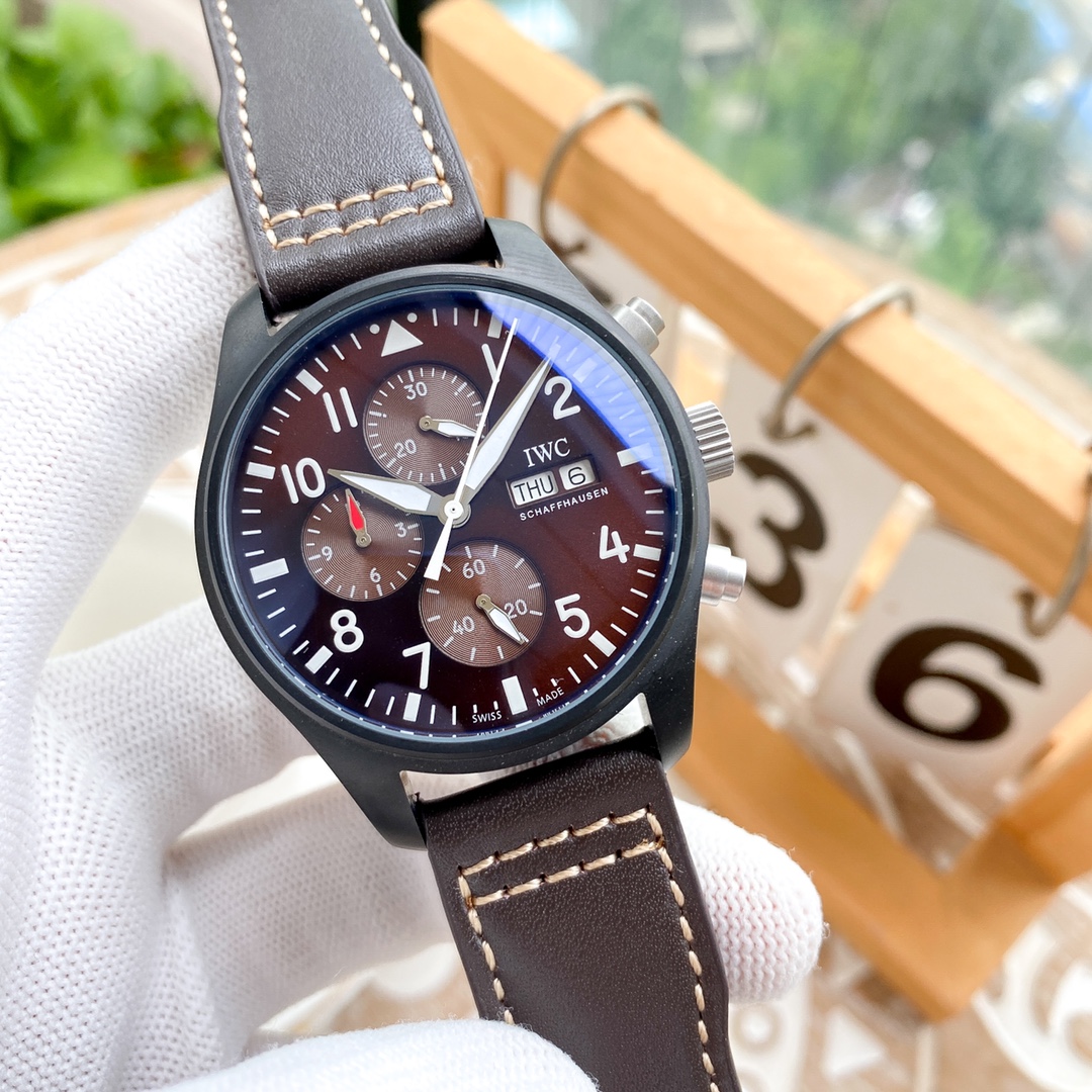 IWC- Pilot's Watches, Fine Men's Watches, Multifunctional Design Mineral Superlens