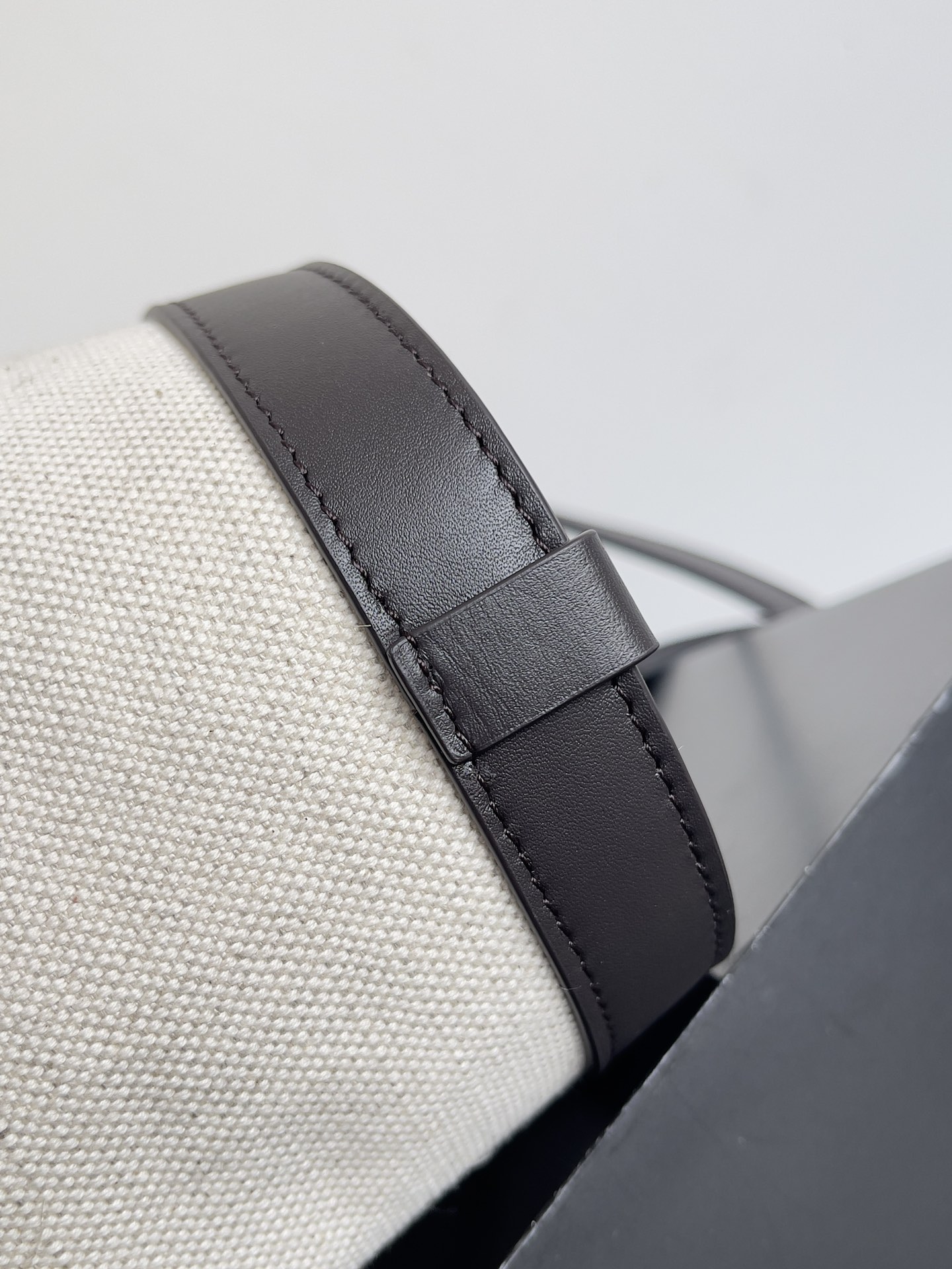 Bottega Veneta BV New Structured Flip Flap Tot Bag Large#754915