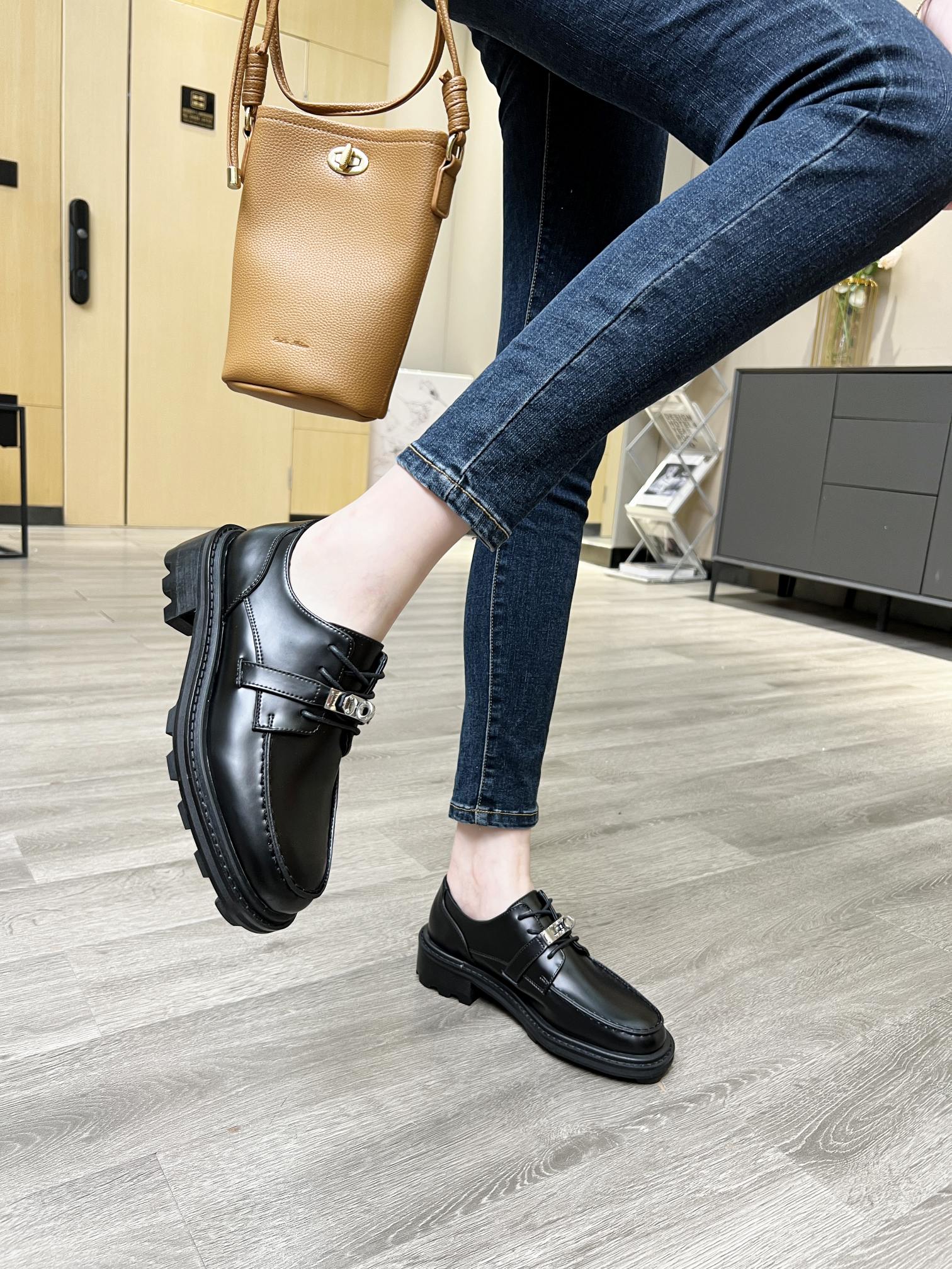 Hermes kelly buckle shoes/boots