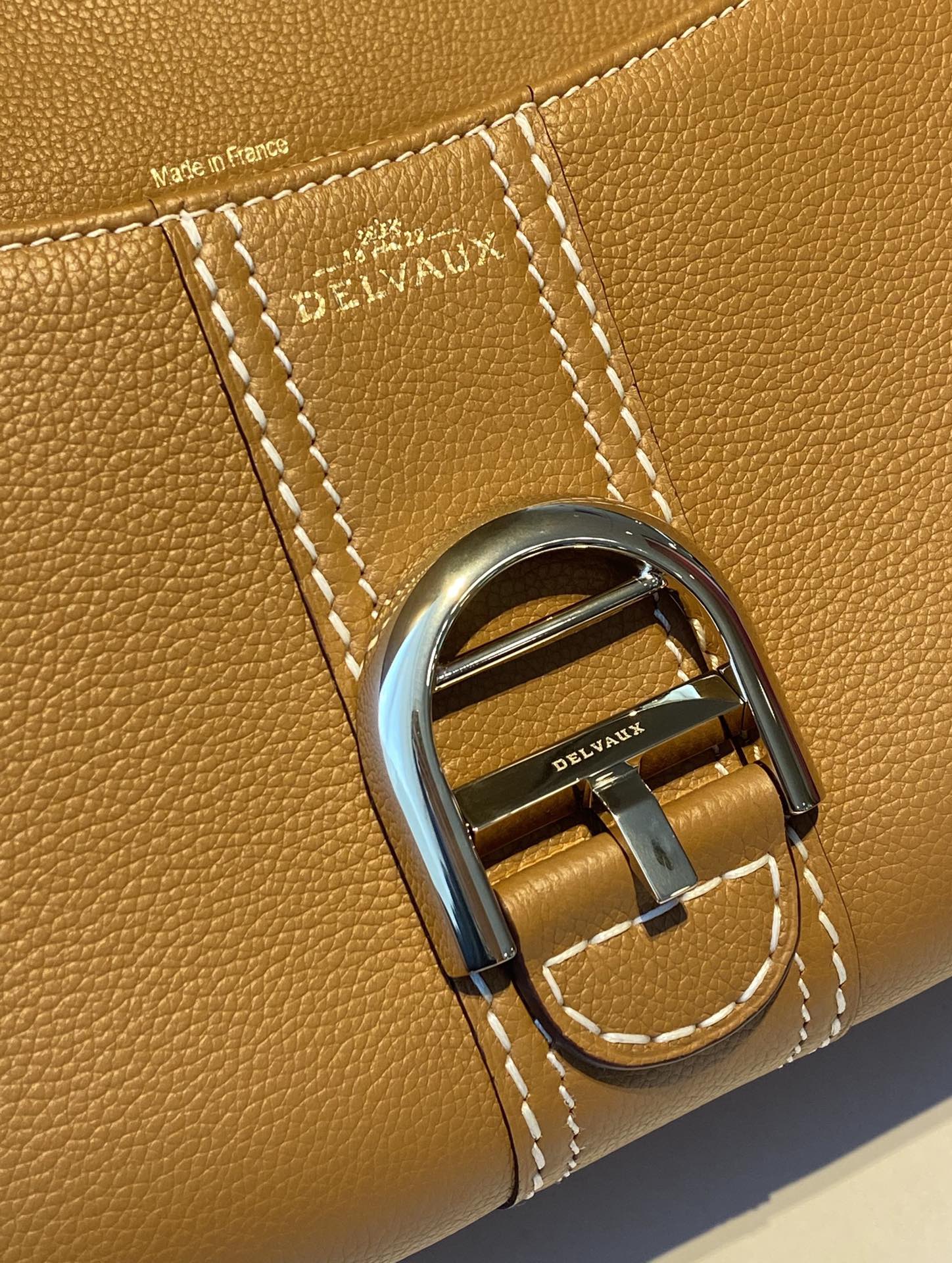 DELVAUX      🇧🇪brillant togo