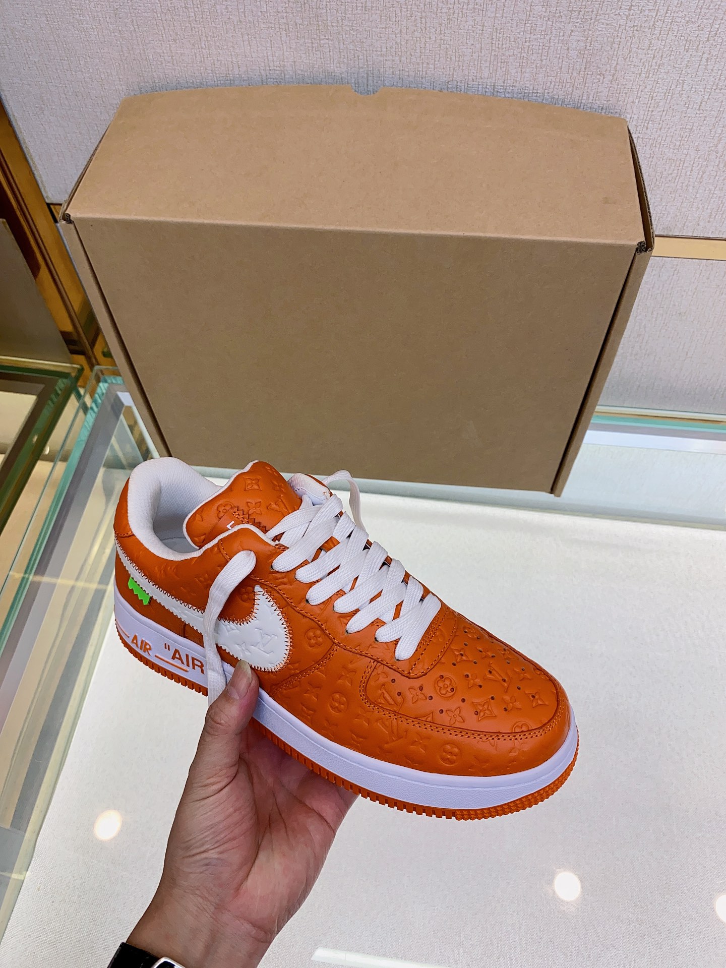 Louis Vuitton Nike joint 🆕Men's Abbesses sneakers