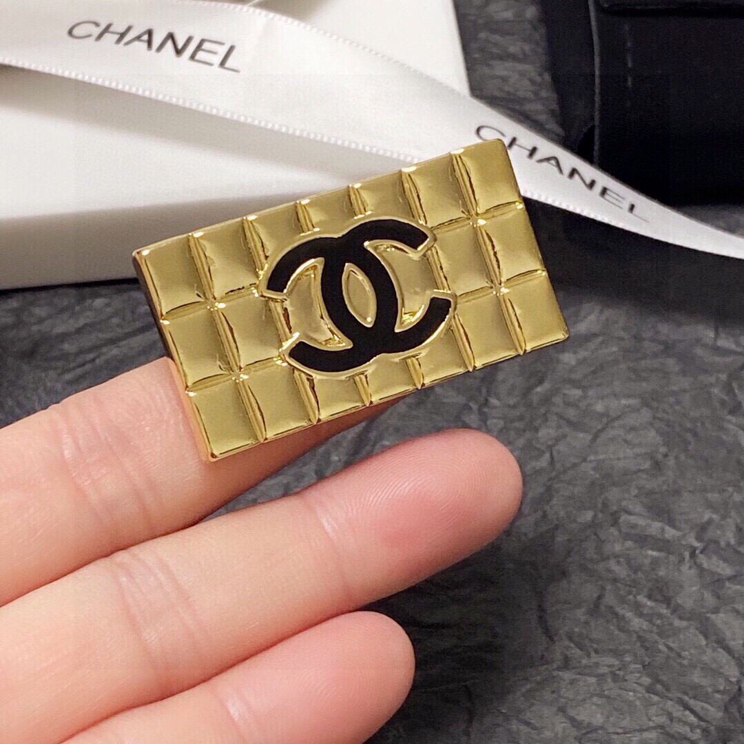 CHANEL🇫🇷Xiao Xiang brooch
