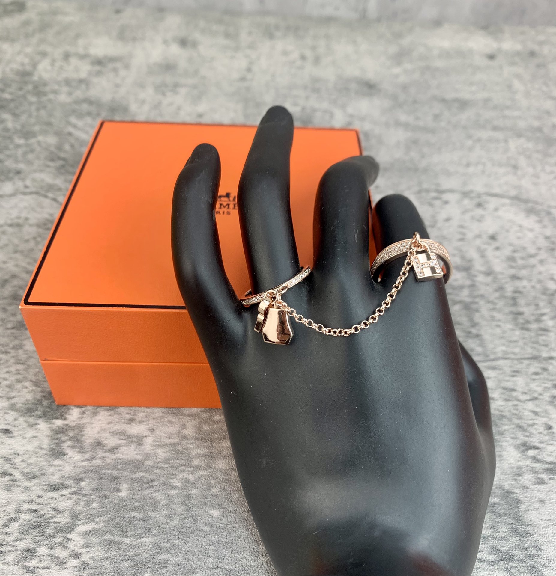Hermes Rings