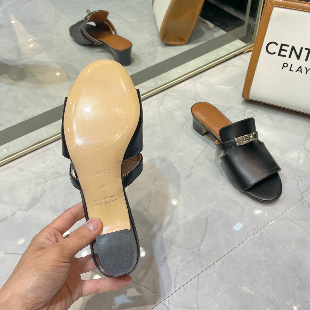 Hermes early spring new sandals