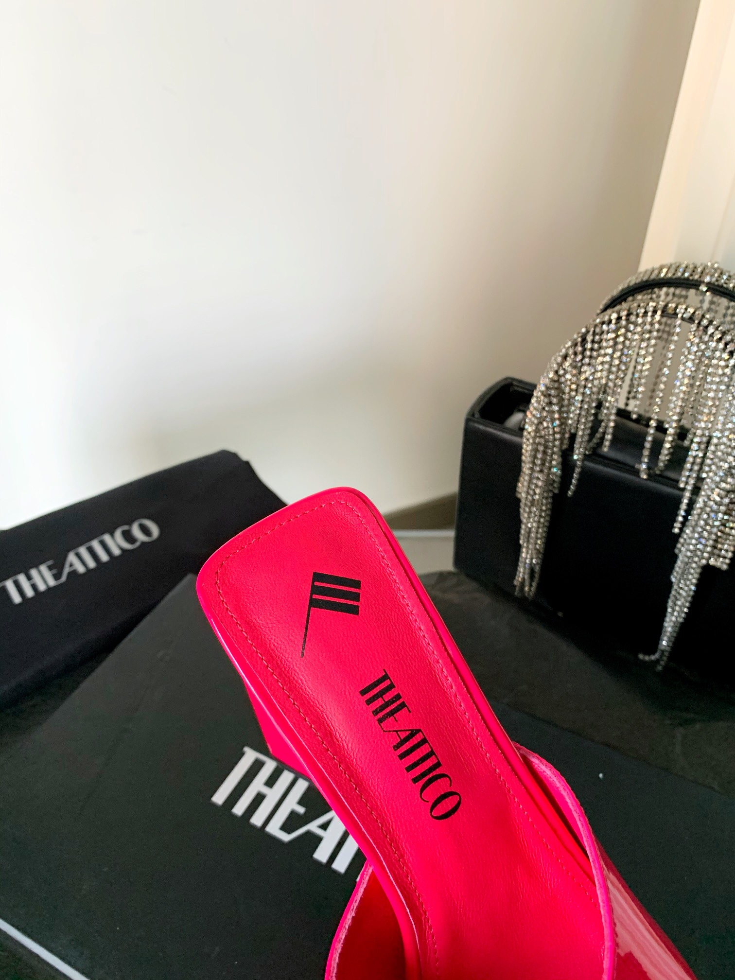 THE ATTICO | 𝟐𝟎𝟐𝟏/𝐒𝐒 𝐧𝐞𝐰 The attico triangle heel sandals lined with sheepskin leather genuine leather outsole