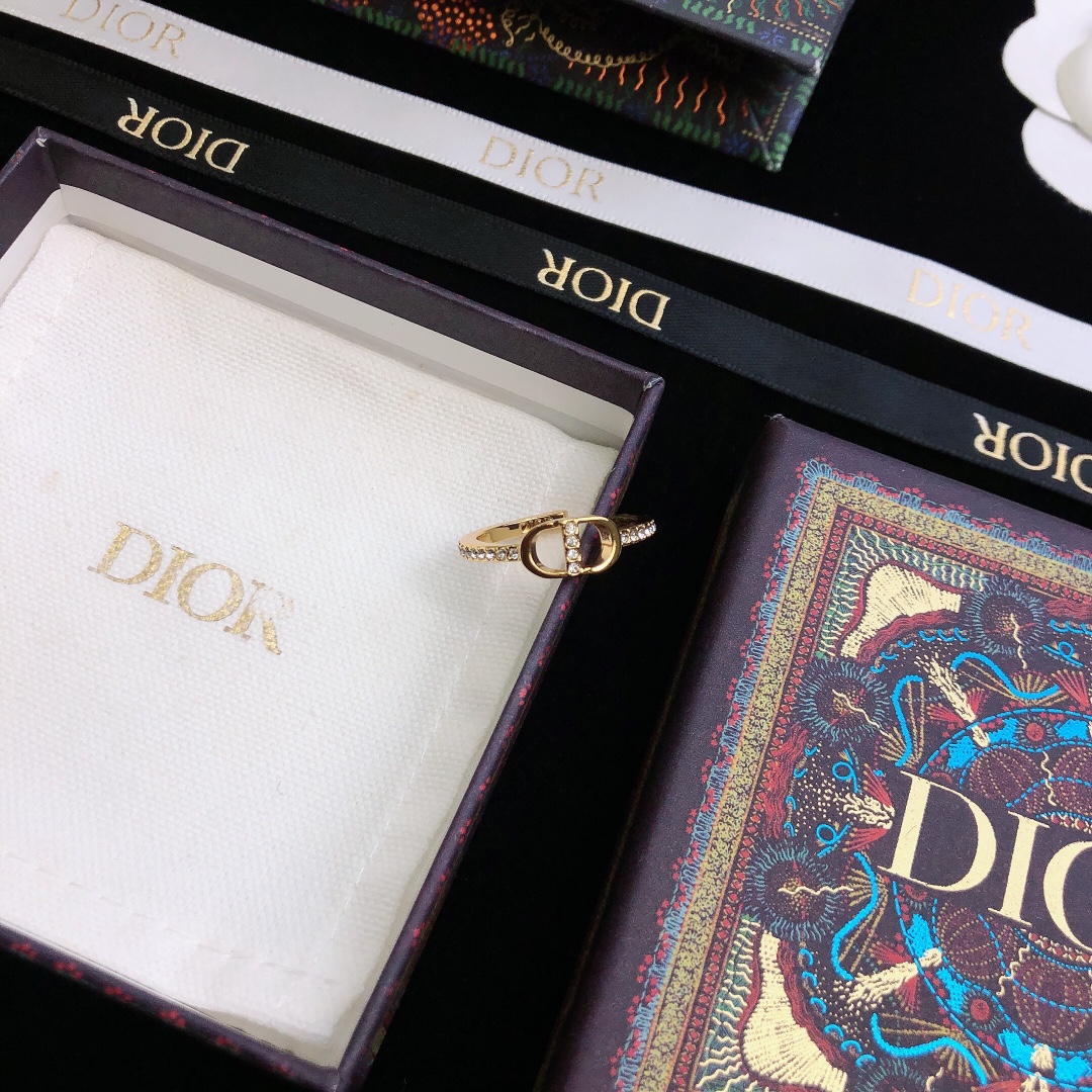 Dior CD ring