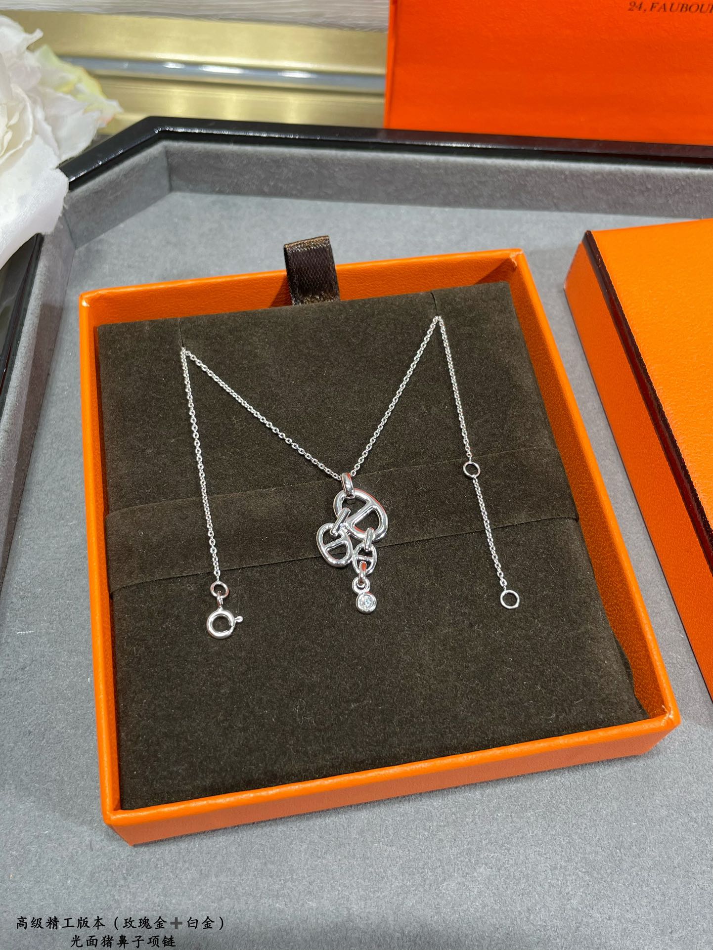 Hermes necklace