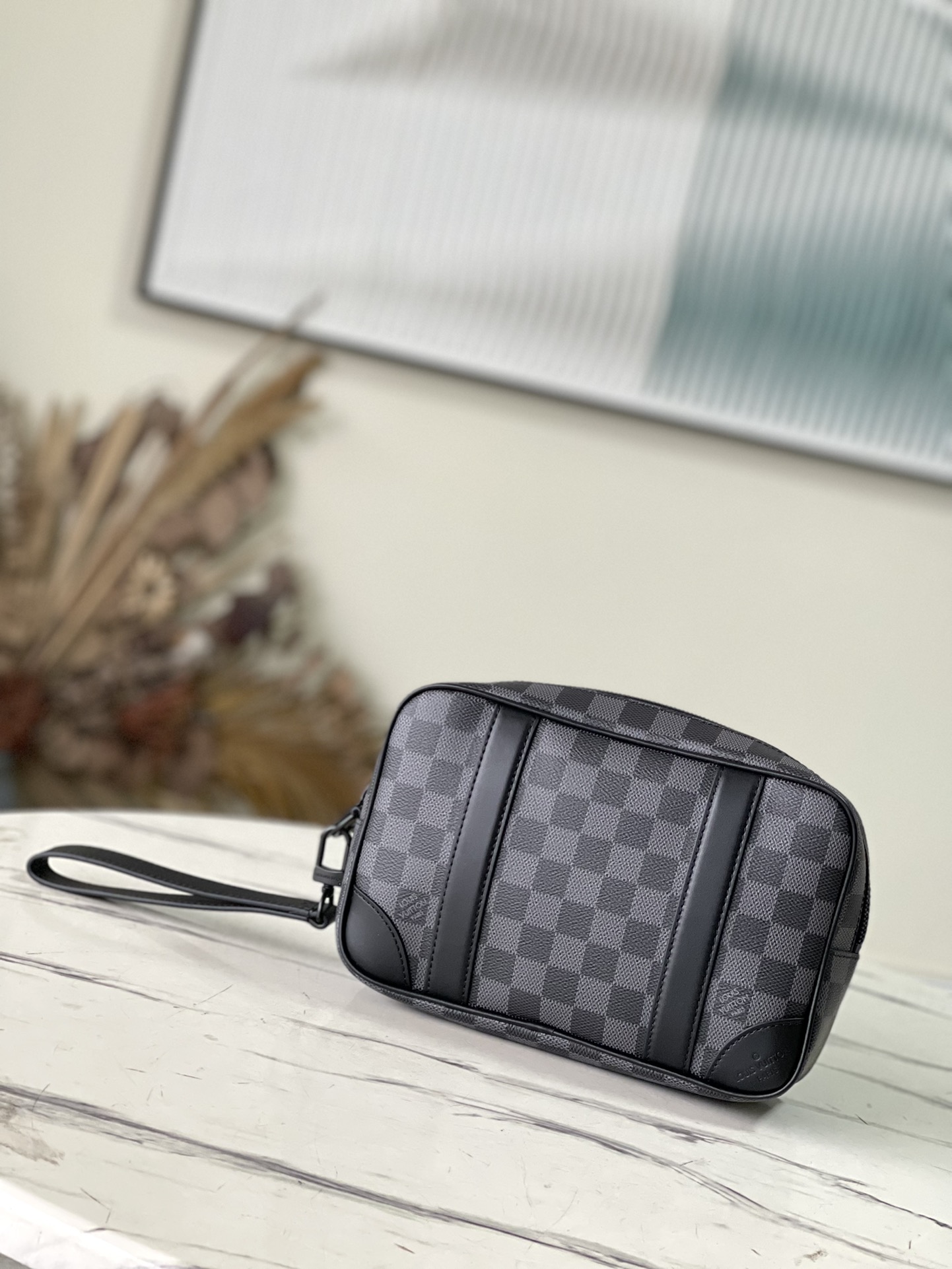 𝐋𝐎𝐔𝐈𝐒 𝐕𝐔𝐈𝐓𝐓𝐎𝐍 N60501