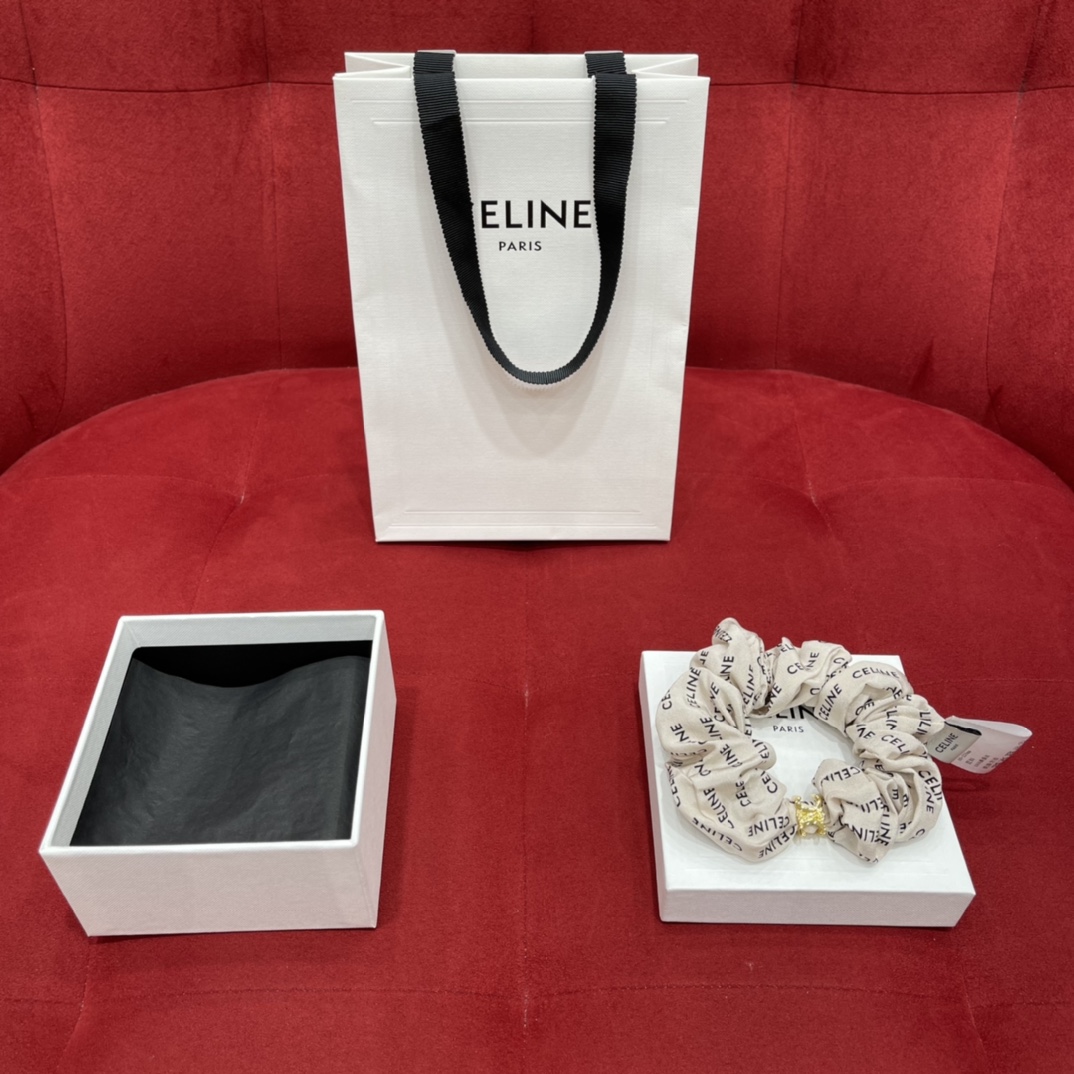 𝐂𝐞𝐥𝐢𝐧𝐞 Bracelet hair tie can be stacked with jewelry 100% mulberry silk