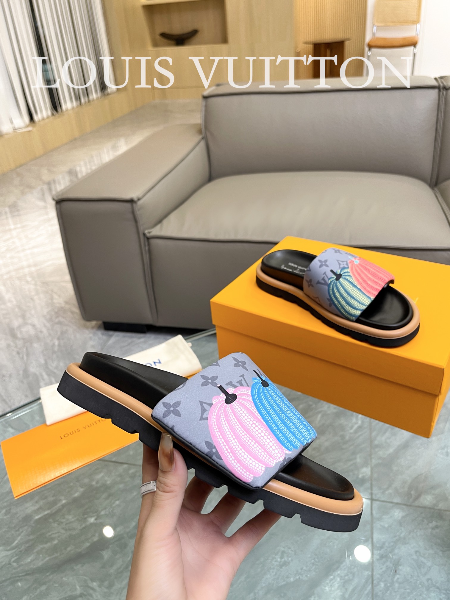 Louis Vuitton 2023 lovers mandarin duck shoes