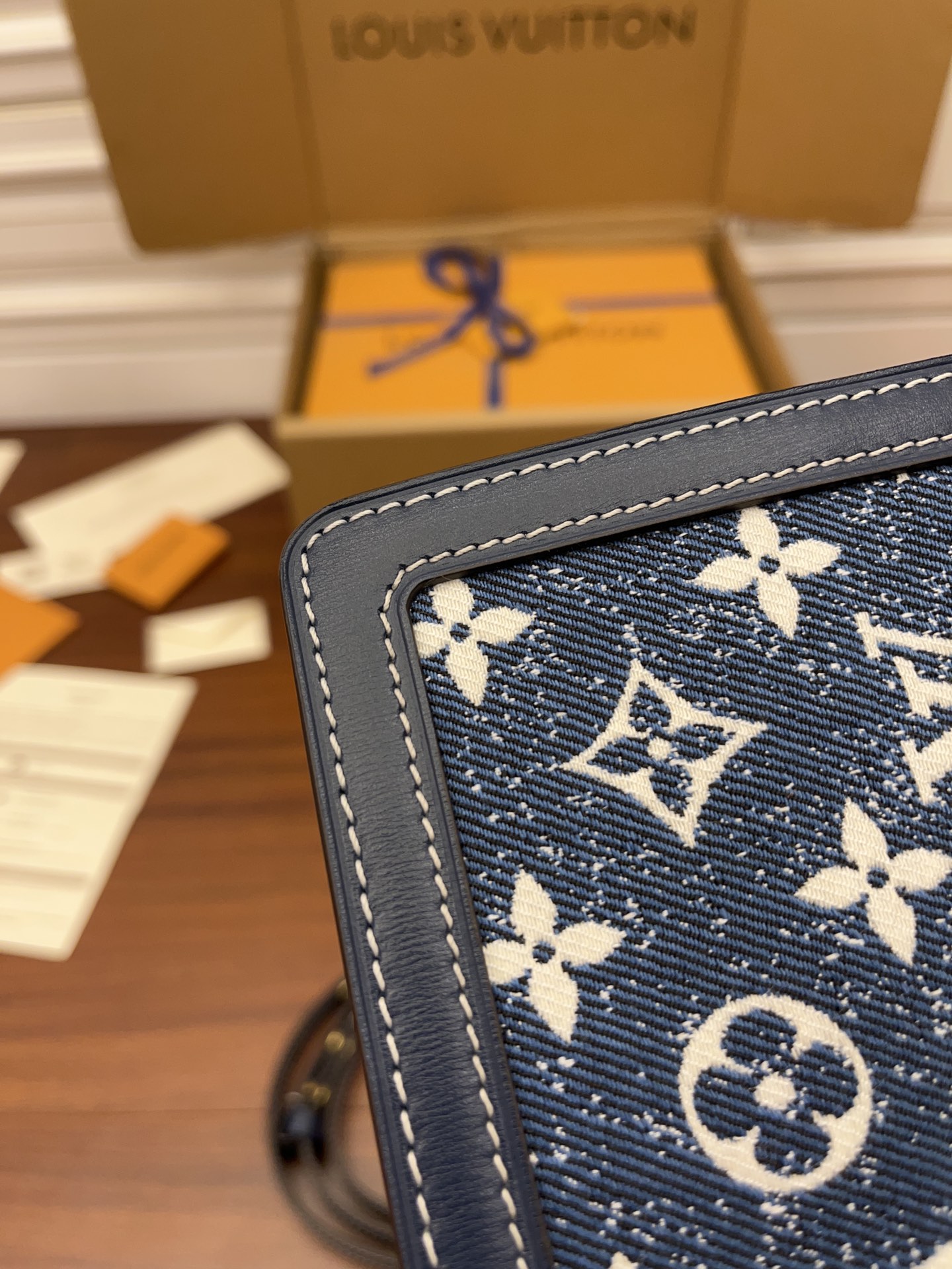 Louis Vuitton M59631