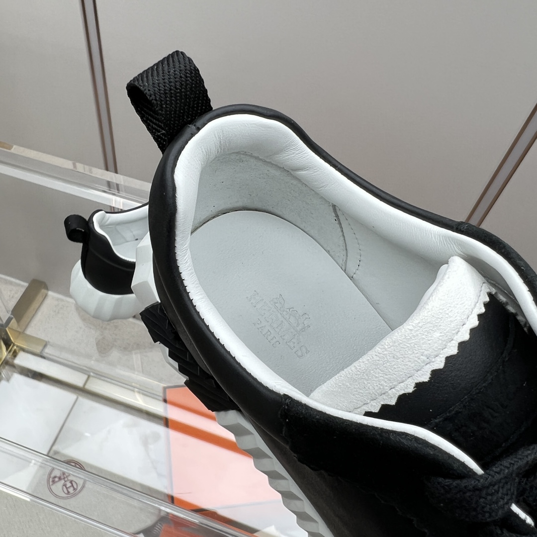 Hermes Bouncing couple 👫 sneakers