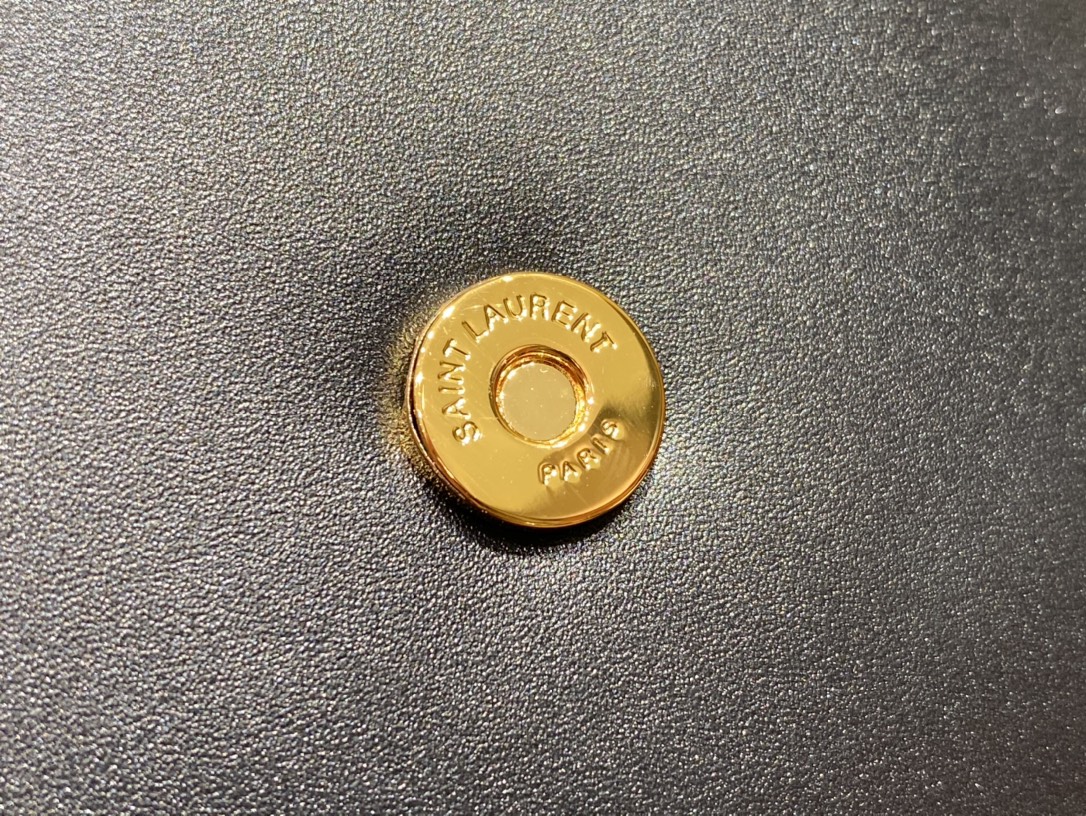 SAINT LAURENT ▪️𝐂𝐡𝐚𝐫𝐥𝐢𝐞▪️684742 original leather