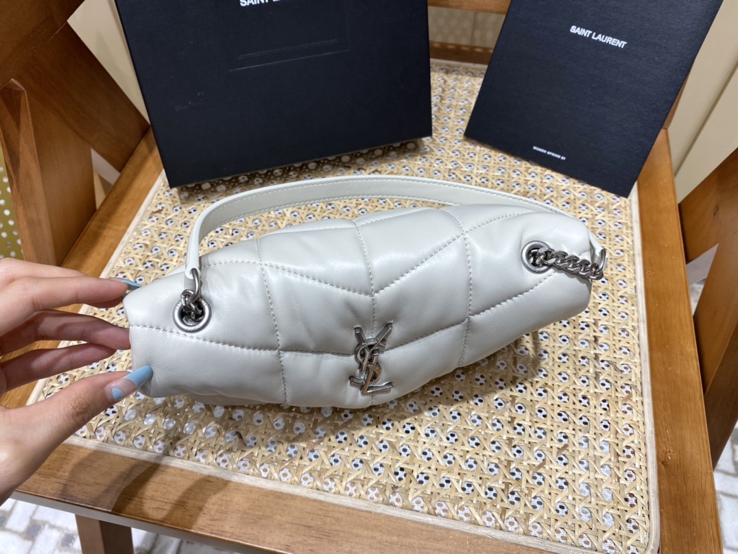 SAINT LAURENT #𝙇𝙤𝙪𝙇𝙤𝙪 𝙥𝙪𝙛𝙛𝙚𝙧LOULOU PUFFER Mini Quilted Lambskin Bag #620333Original Leather