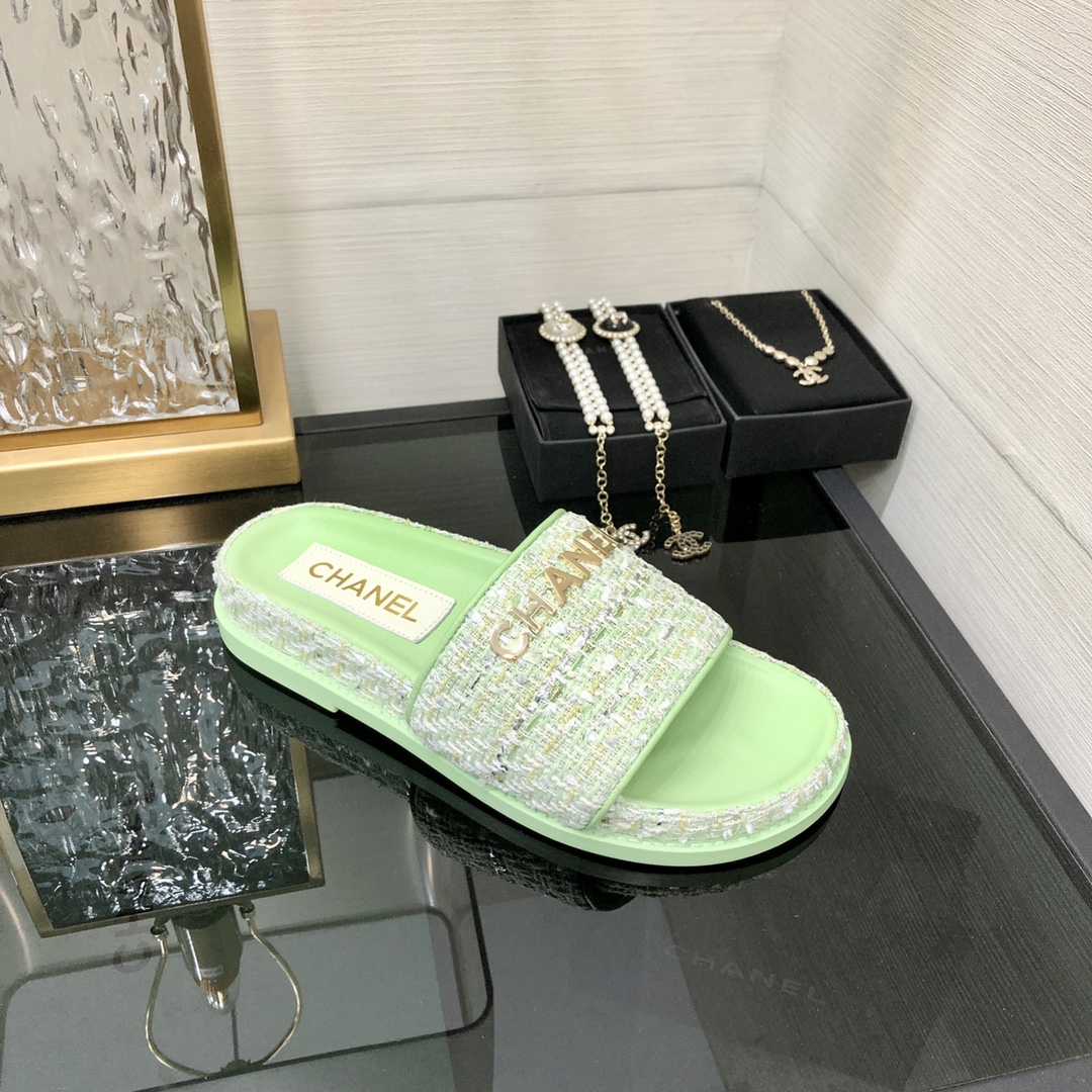 CHANEL 2022 early spring latest honey slippers fashion versatile series imported sheepskin cushioned feet