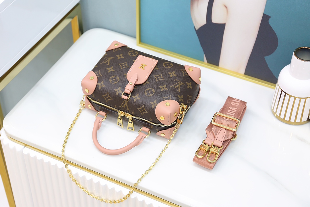 Louis Vuitton𝗣𝗘𝗧𝗜𝗧𝗘 𝗠𝗔𝗟𝗟𝗘 𝗔𝗢𝗨𝗣𝗟𝗘French 🇫🇷 original material / all steel hardware M45531